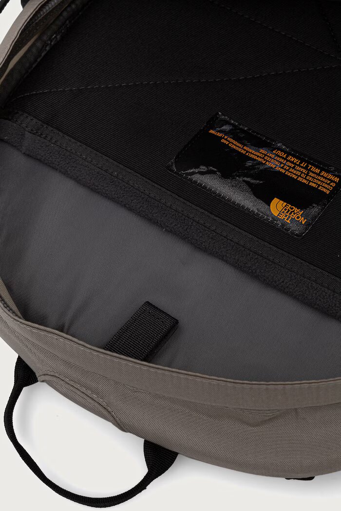 The North Face раница Borealis 29L сива NF0A8KE80E31