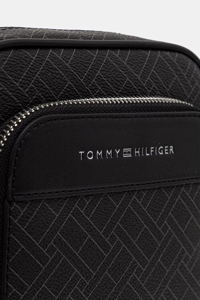 Tommy Hilfiger мъжка чанта през рамо черна AM0AM14138