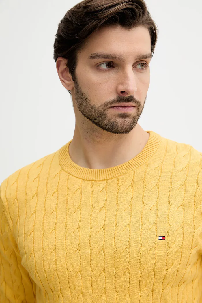 Tommy Hilfiger пуловер мъжки от памук жълт MW0MW33132