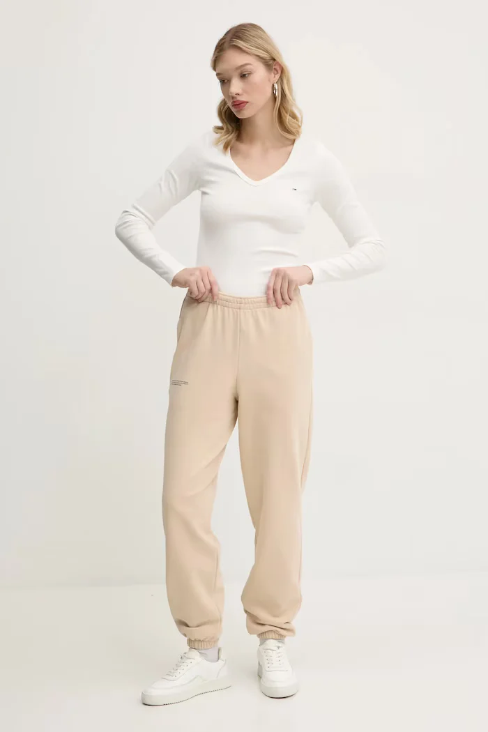 Tommy Jeans блуза с дълги ръкави дамска с памук бежова DW0DW17990