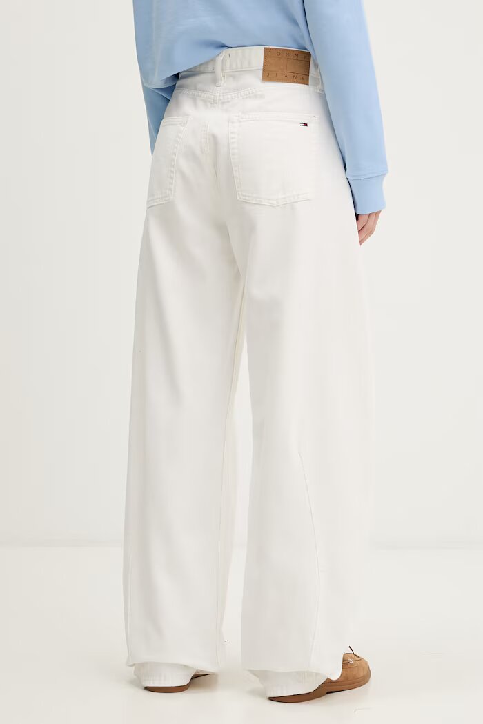 Tommy Jeans дънки barrel дамски бели DW0DW22662