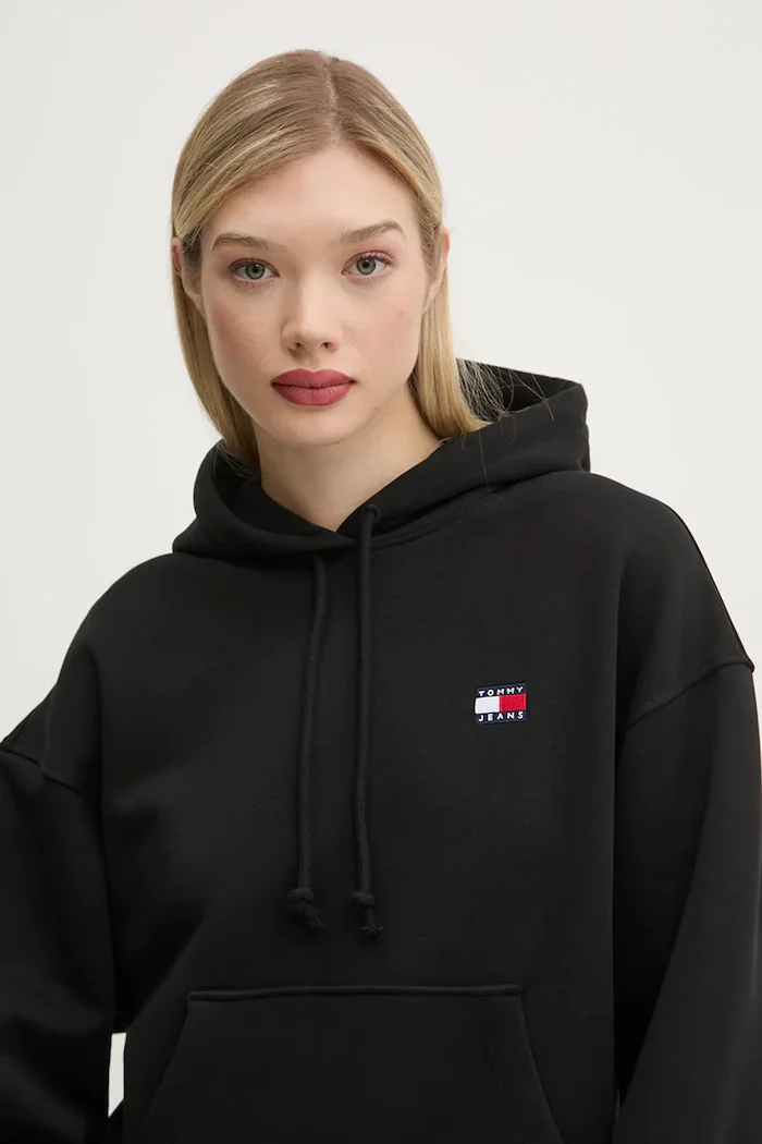 Tommy Jeans суичър с качулка дамски от памук черен DW0DW19414
