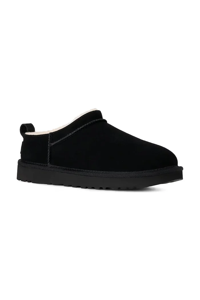 Ugg Велурени чехли Classic Micro в черно 1173891.BLK