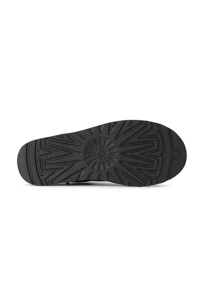 Ugg Велурени чехли Classic Micro в черно 1173891.BLK