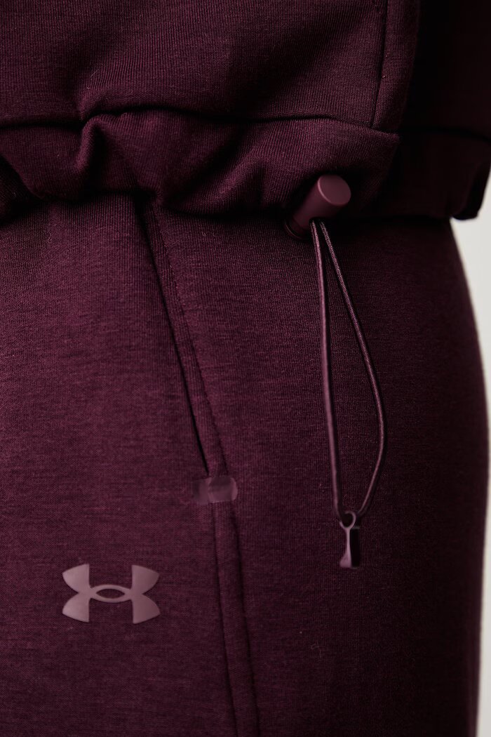 Under Armour суичър с качулка дамски Unstoppable бордо 6013520