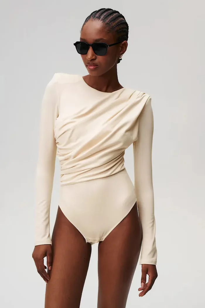 Undress code Боди American Beauty Bodysuit в бежово с изчистен дизайн 1150