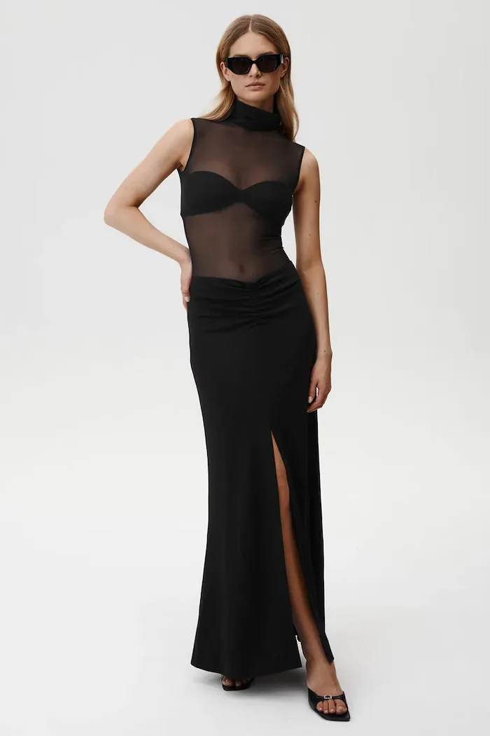 Undress code Пола Eclipse Skirt в черно дълга разкроена 889
