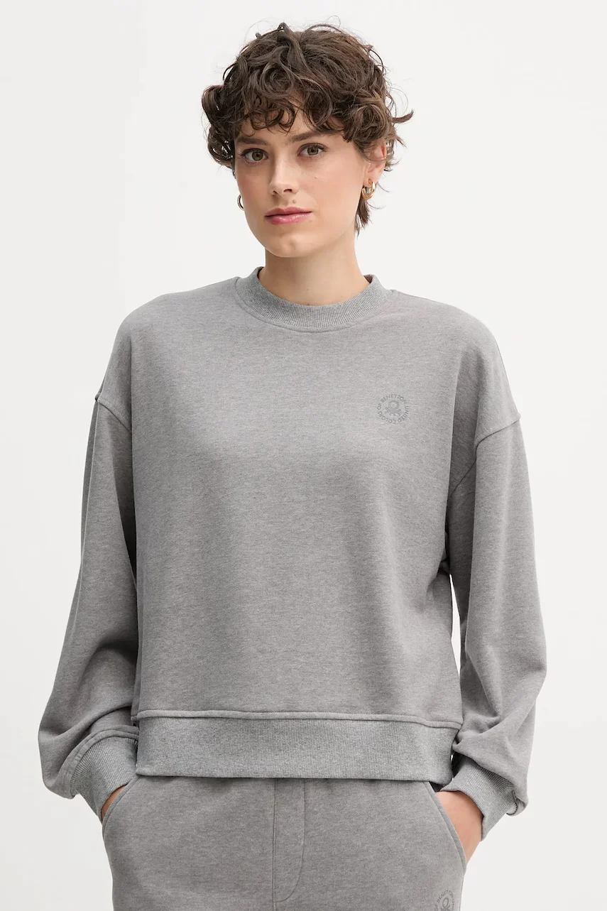 United Colors of Benetton Суичър
