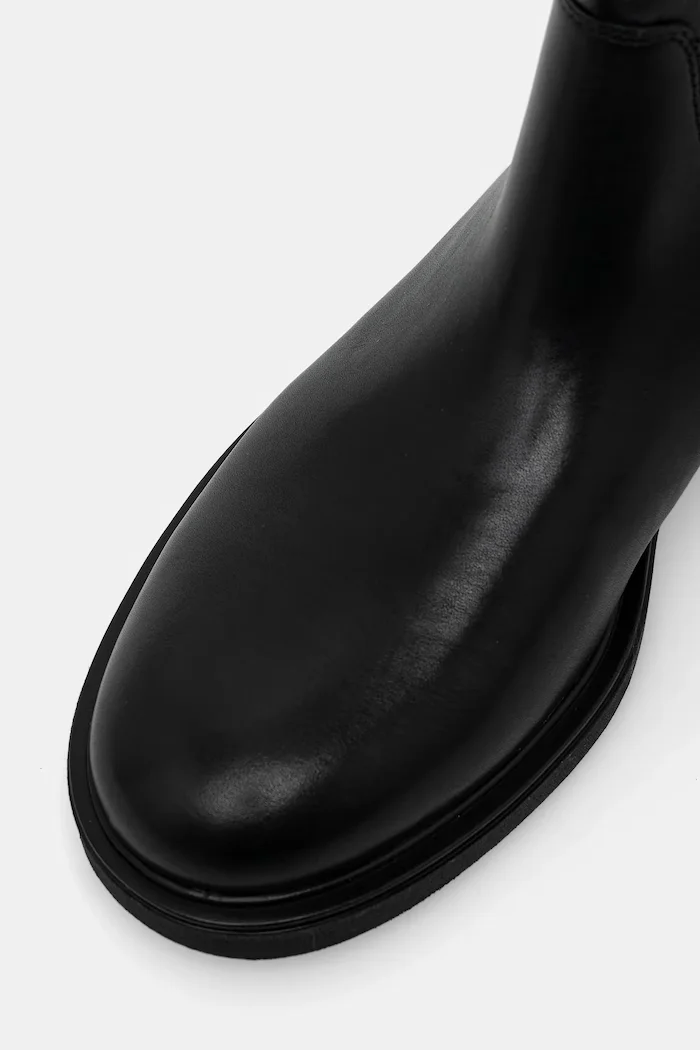 Vagabond Shoemakers Кожени ботуши FREYA в черно с равна подметка 6006-001-20
