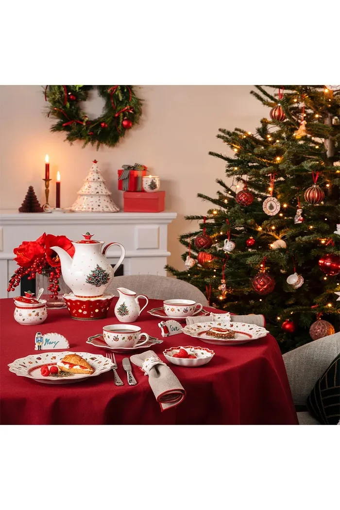 Villeroy & Boch захарница за Коледа от порцелан Toy's Delight 14-8585-2030
