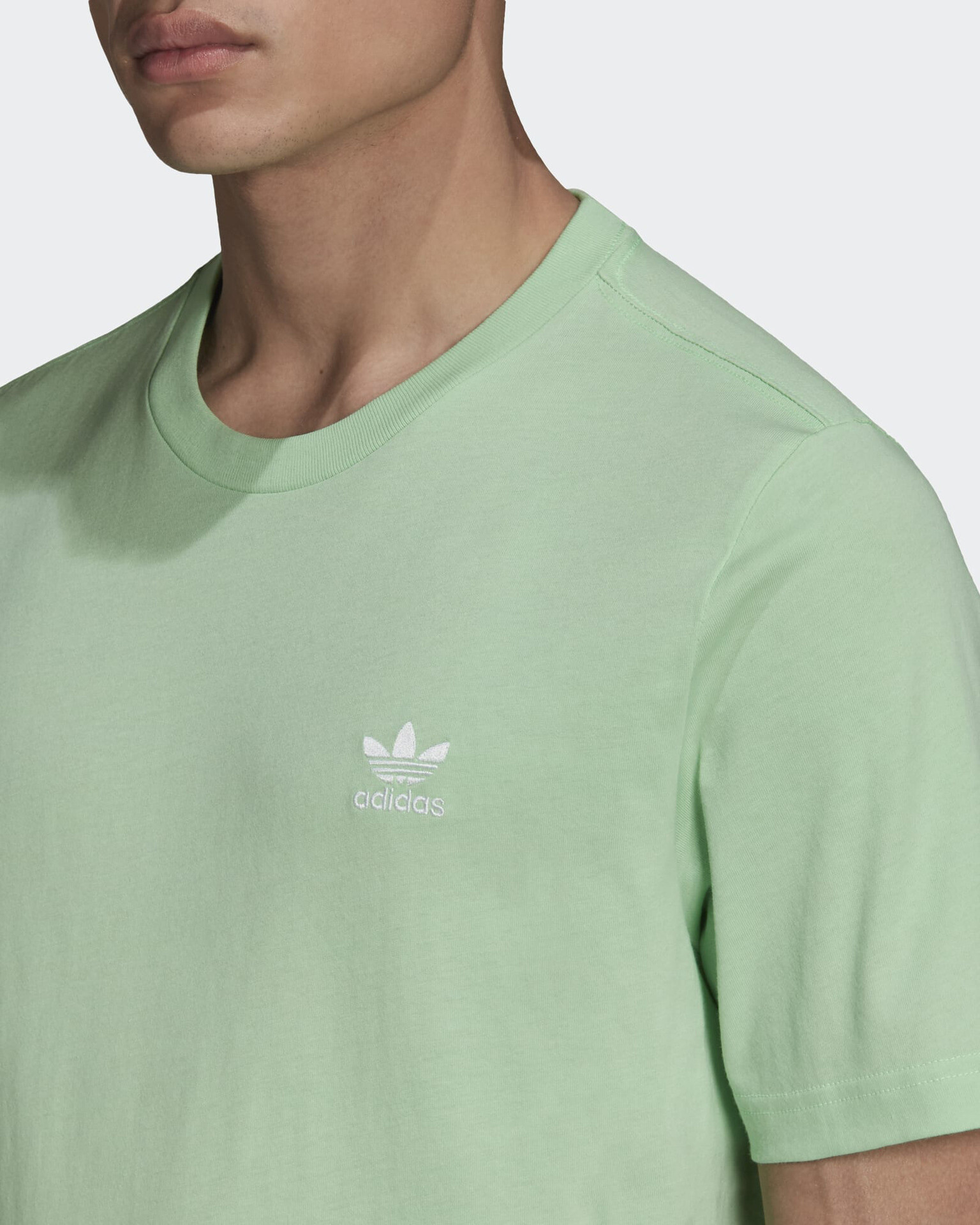 adidas Originals Loungewear Adicolor Essentials Trefoil Тениска Zelen - Pepit.bg