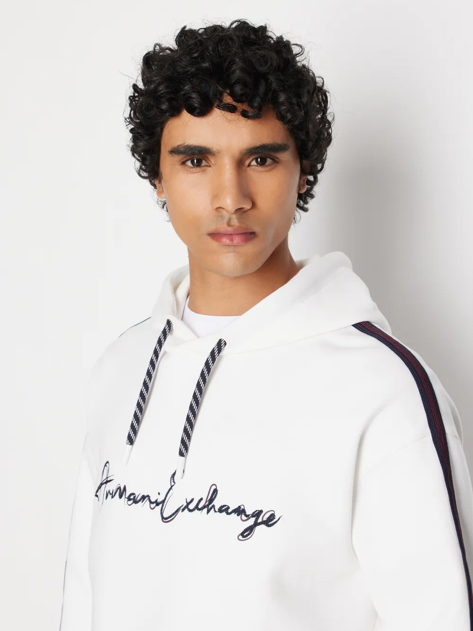 Armani Exchange Sweatshirt Byal - Pepit.bg