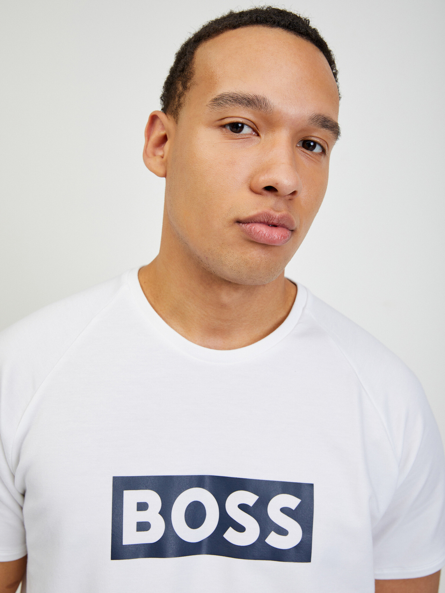 BOSS T-shirt Byal - Pepit.bg