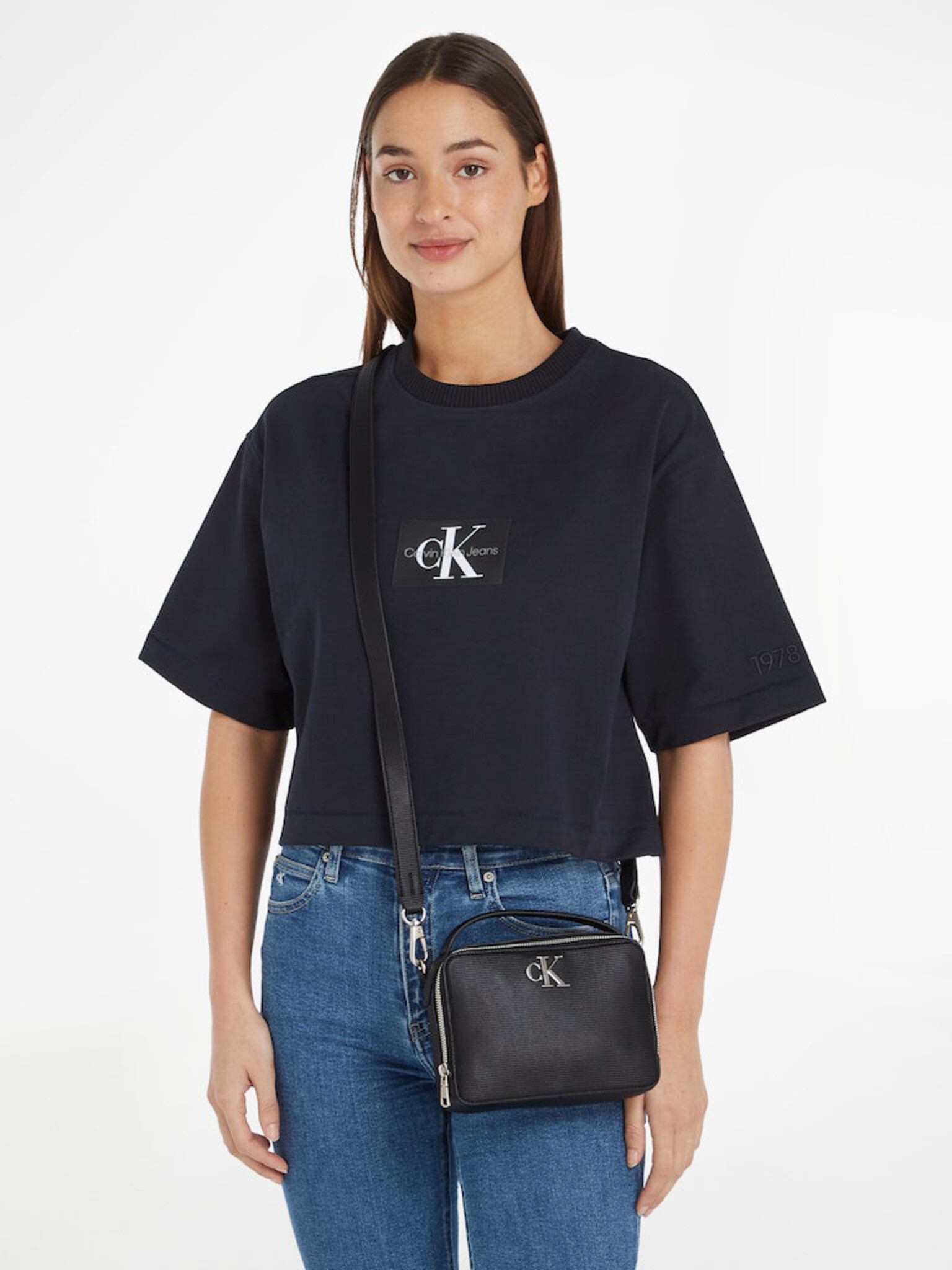 Calvin Klein Jeans Bag18 T Чанта за през рамо Cheren - Pepit.bg