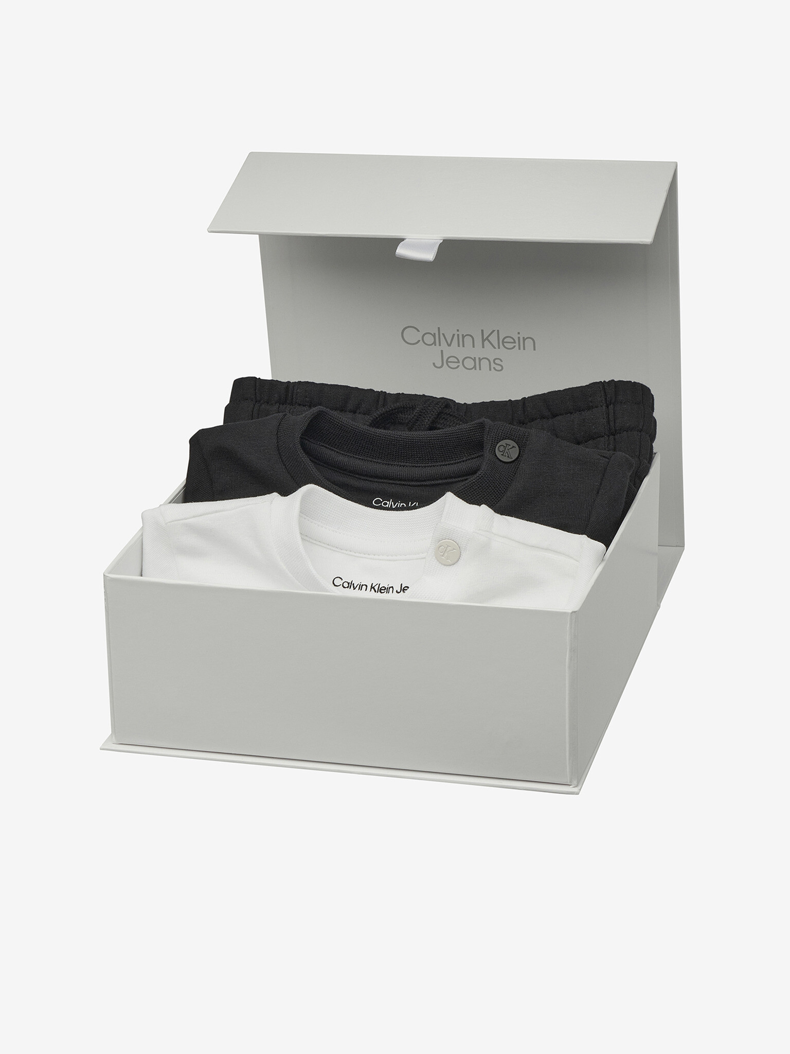 Calvin Klein Jeans Детски комплект Cheren - Pepit.bg