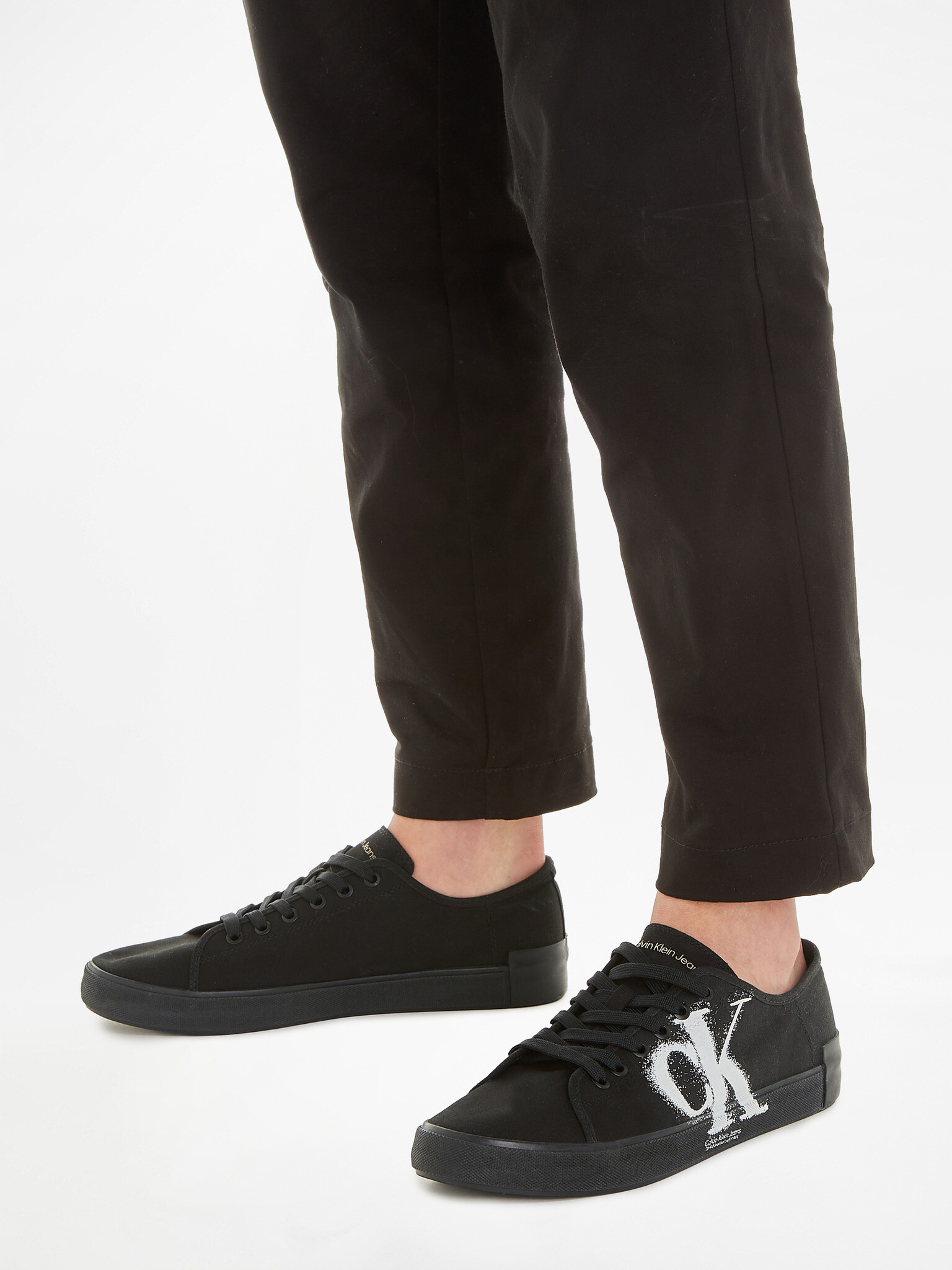 Calvin Klein Jeans Спортни обувки Cheren - Pepit.bg