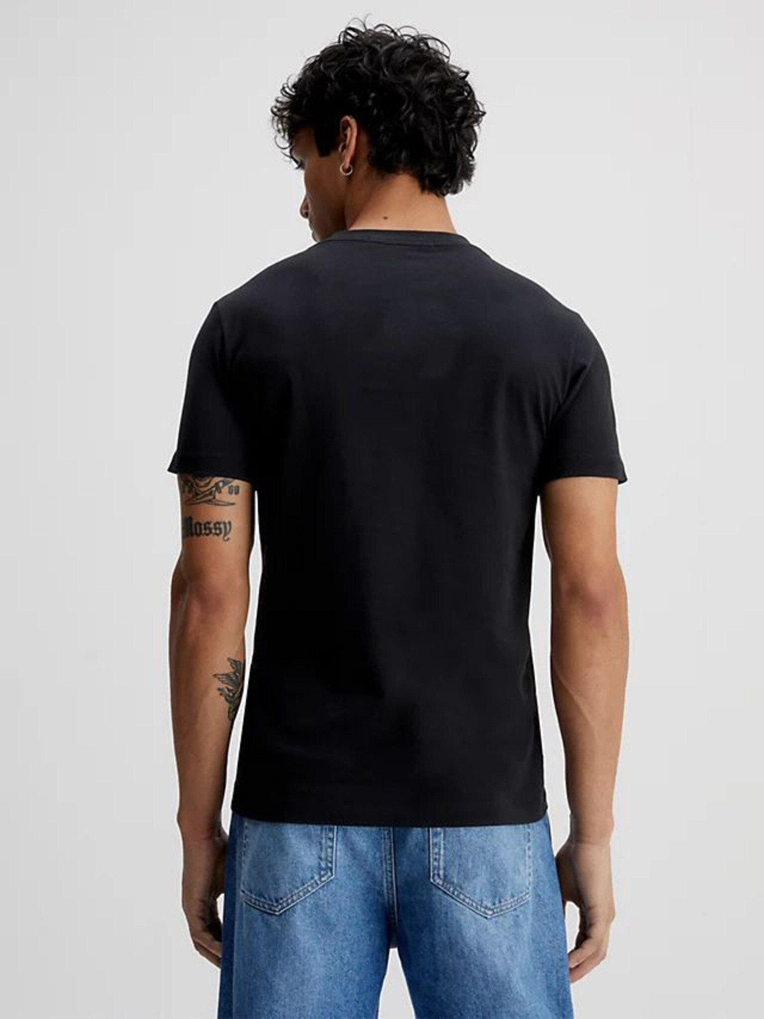 Calvin Klein Jeans T-shirt Cheren - Pepit.bg