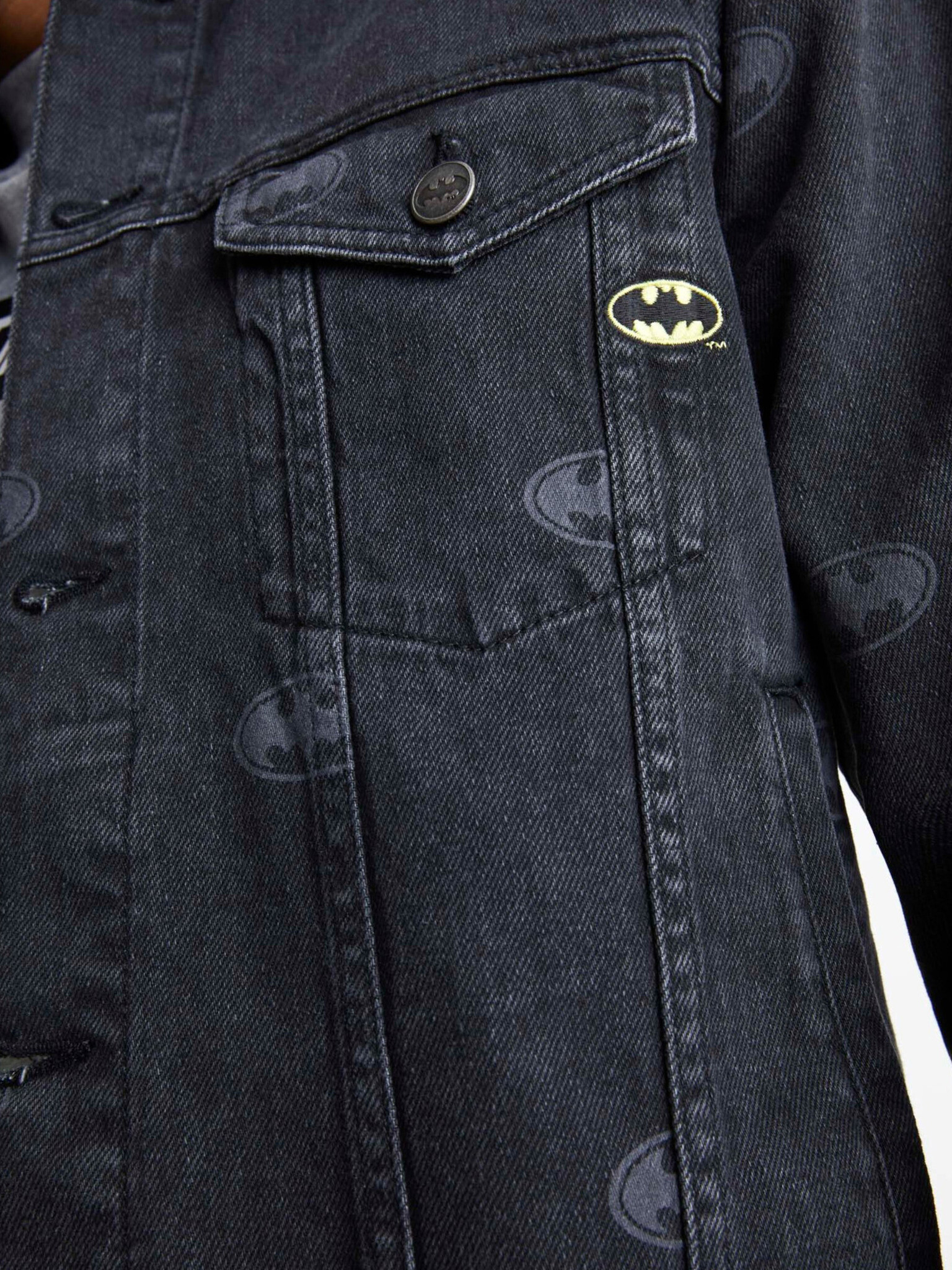 Celio Batman Яке Cheren - Pepit.bg