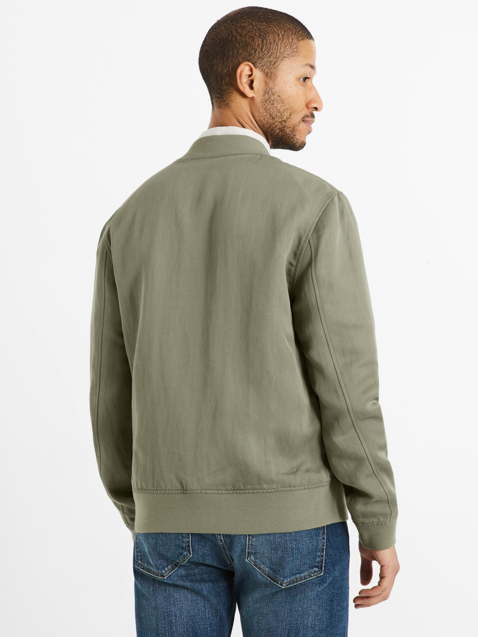 Celio Dulino1 Яке Zelen - Pepit.bg