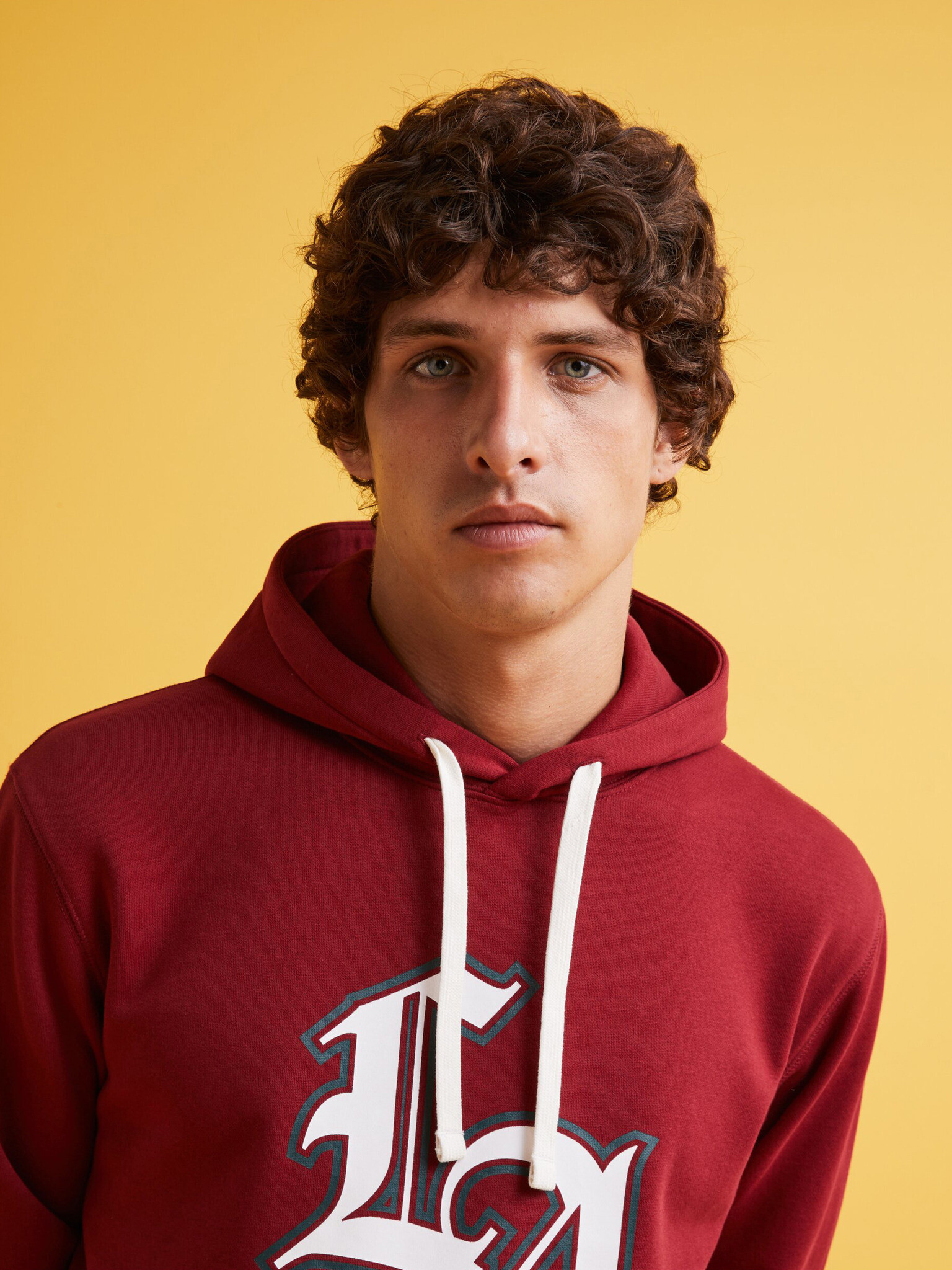 Celio Fecago Sweatshirt Cherven - Pepit.bg