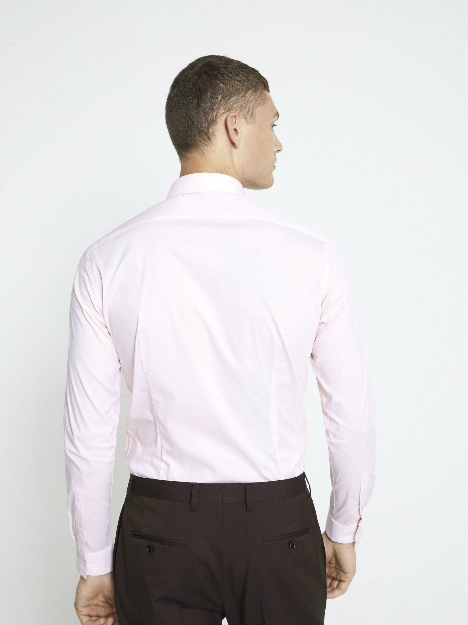 Celio Masantal1 Риза Rozov - Pepit.bg