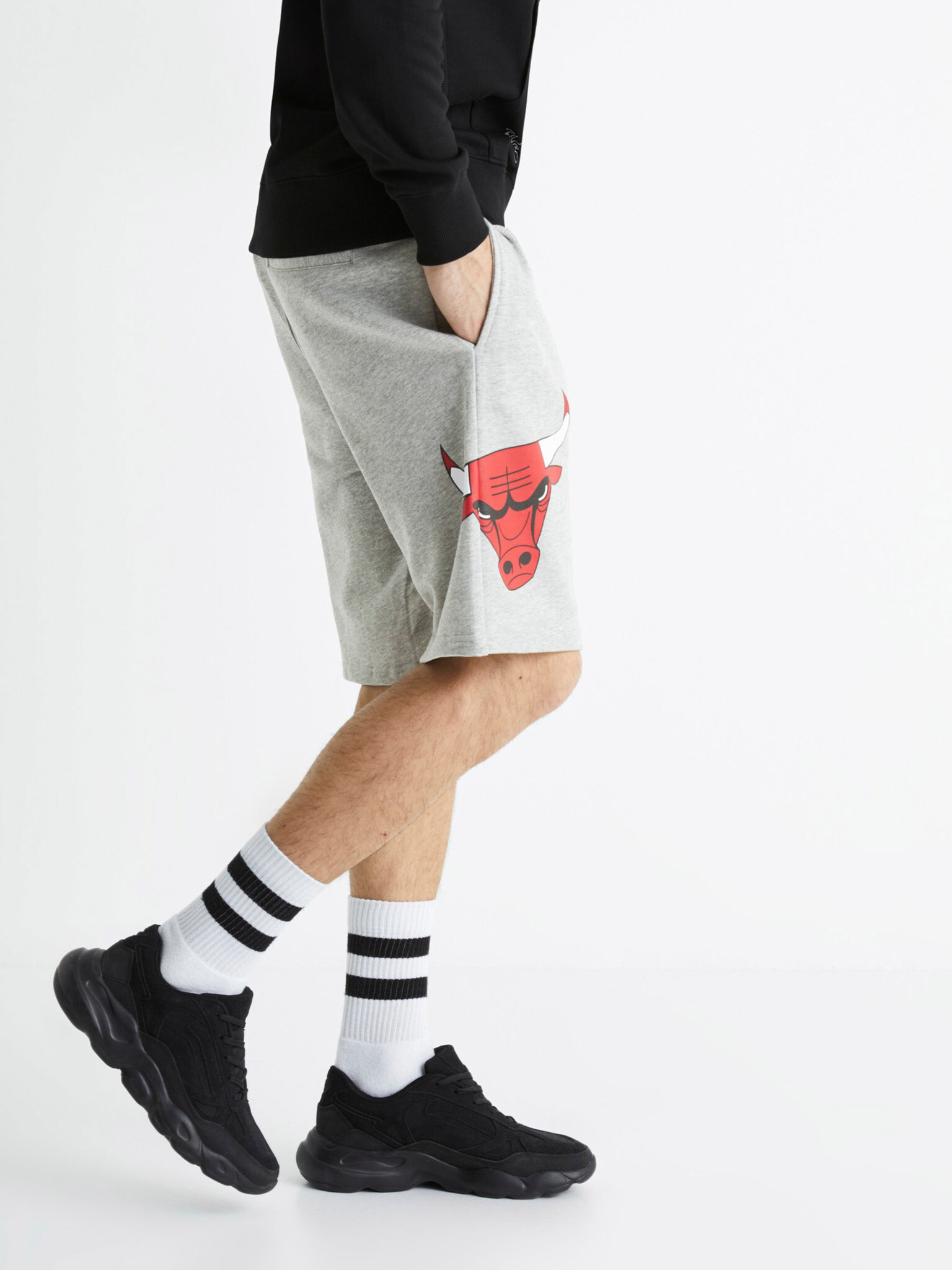 Celio NBA Chicago Bulls Къси панталони Siv - Pepit.bg