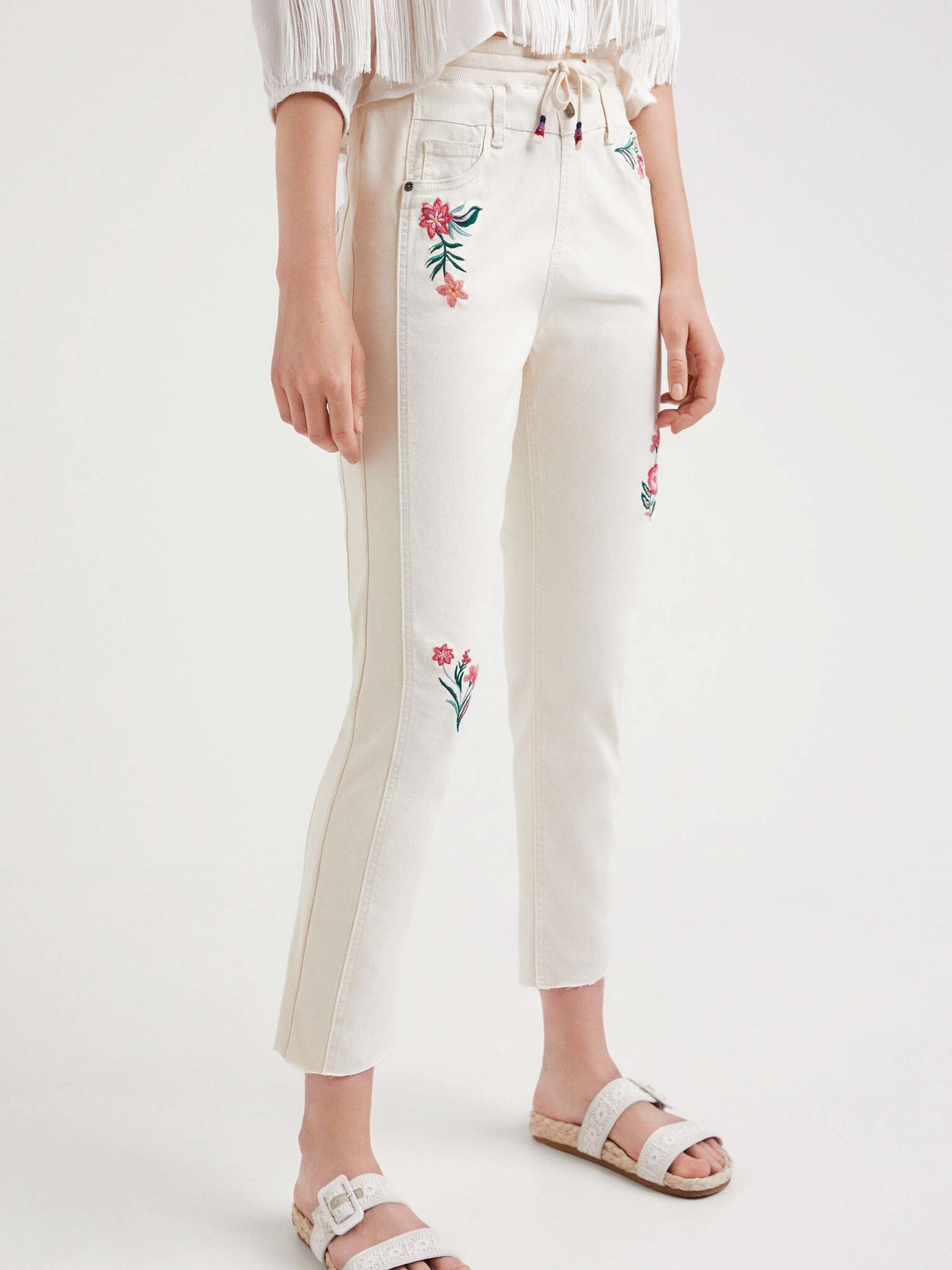 Desigual Lita Панталон Byal - Pepit.bg