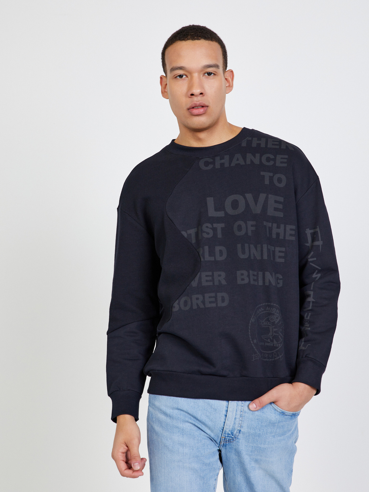 Desigual Wayne Sweatshirt Cheren - Pepit.bg