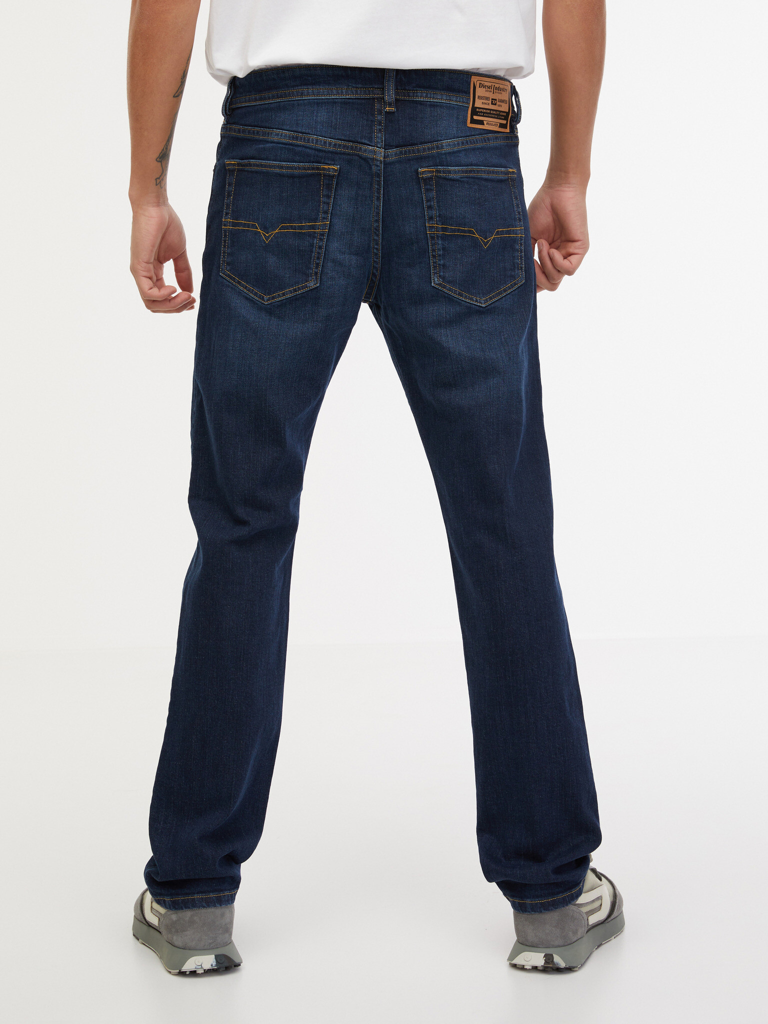 Diesel Buster Jeans Sin - Pepit.bg