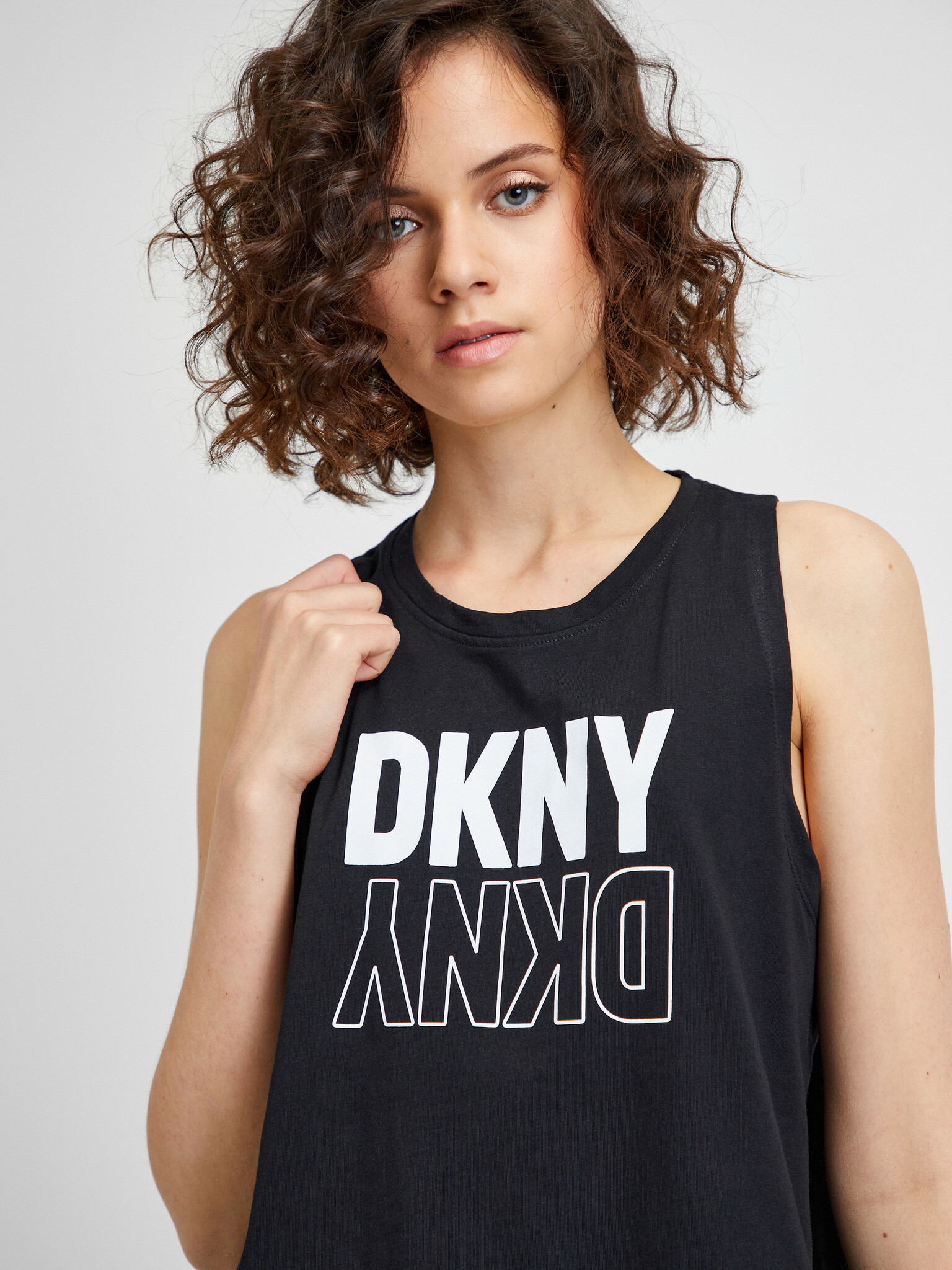 DKNY Потник Cheren - Pepit.bg