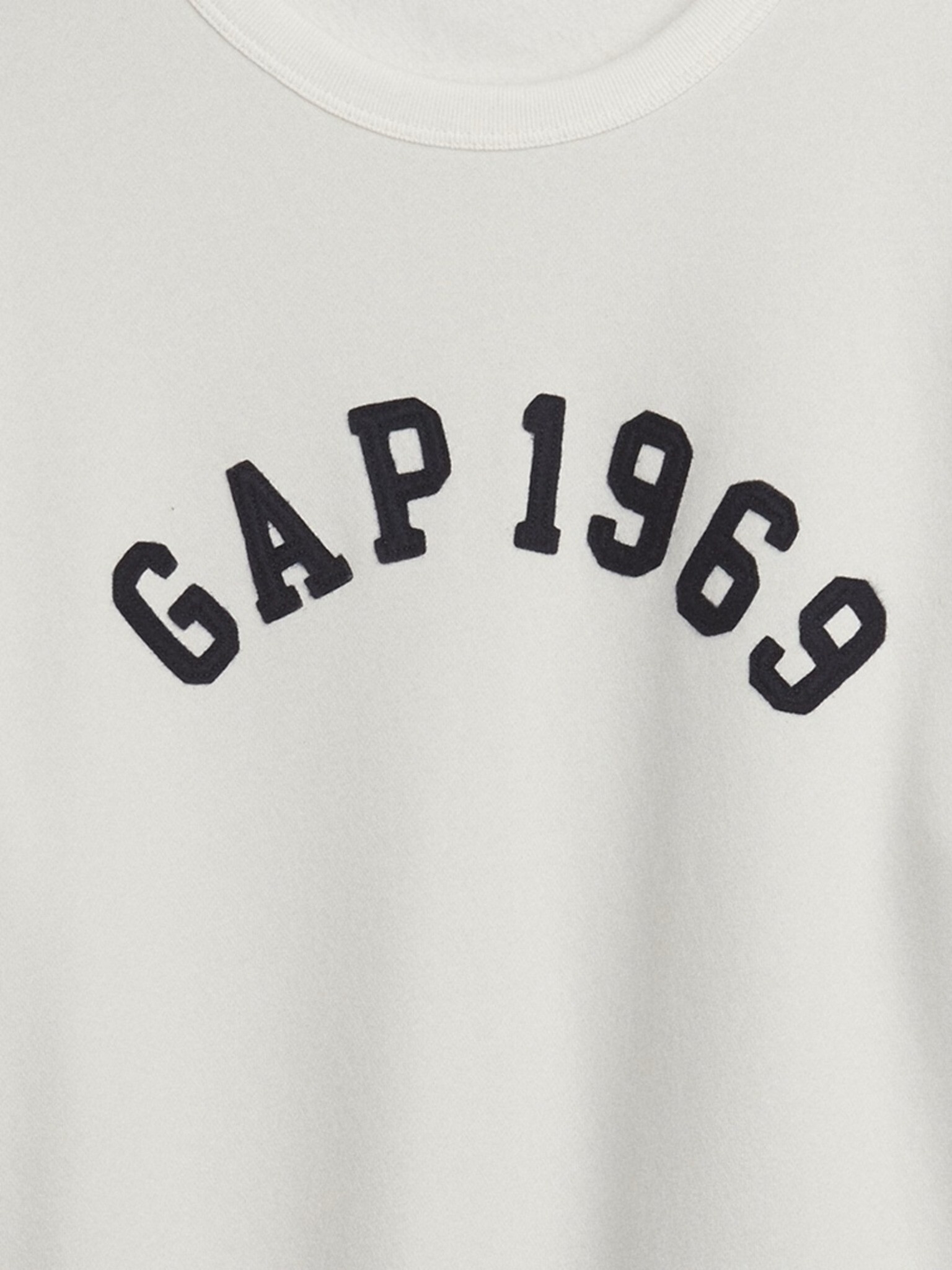 GAP 1969 Sweatshirt Byal - Pepit.bg