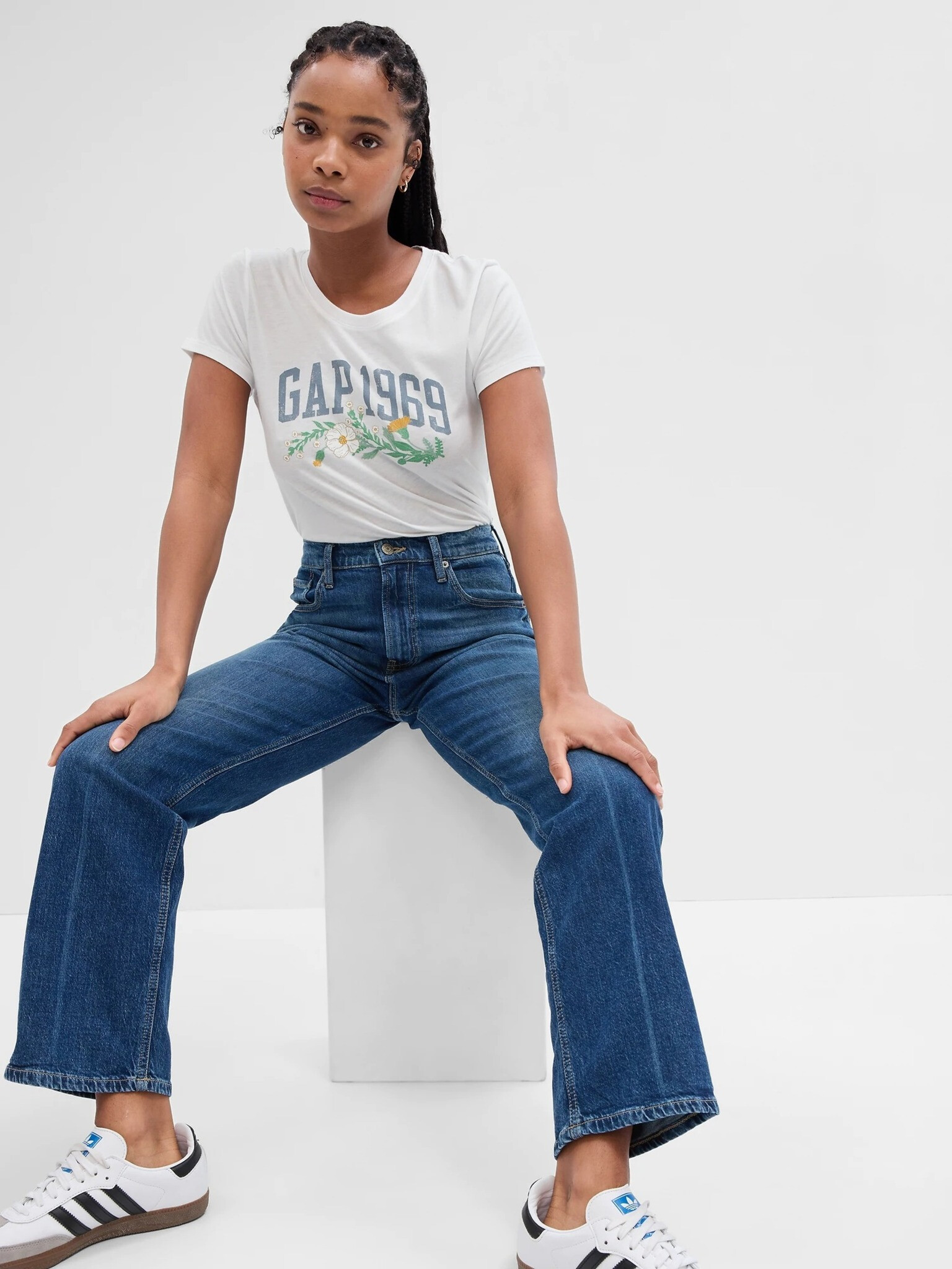 GAP 1969 T-shirt Byal - Pepit.bg