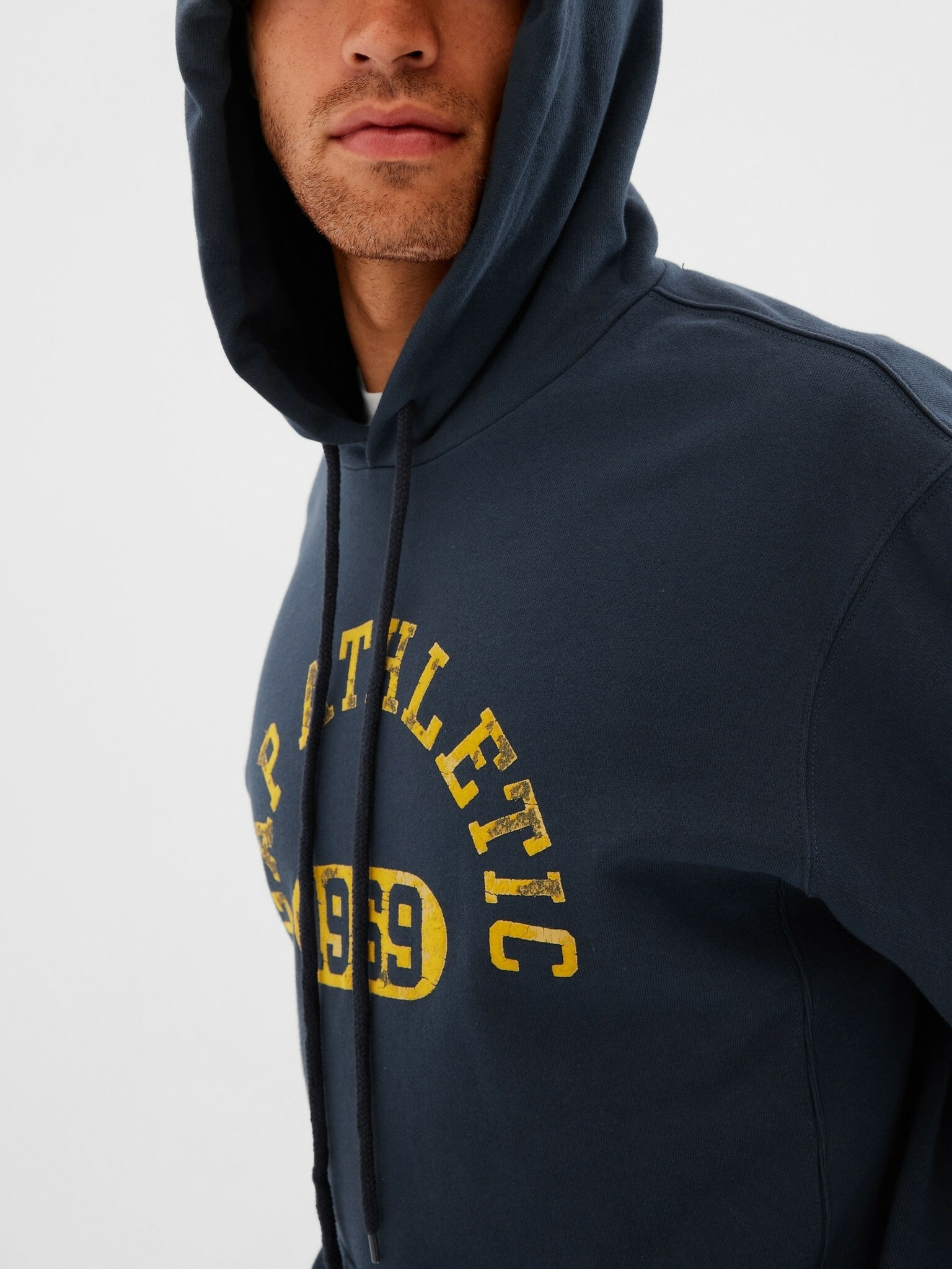 GAP Athletic Sweatshirt Sin - Pepit.bg