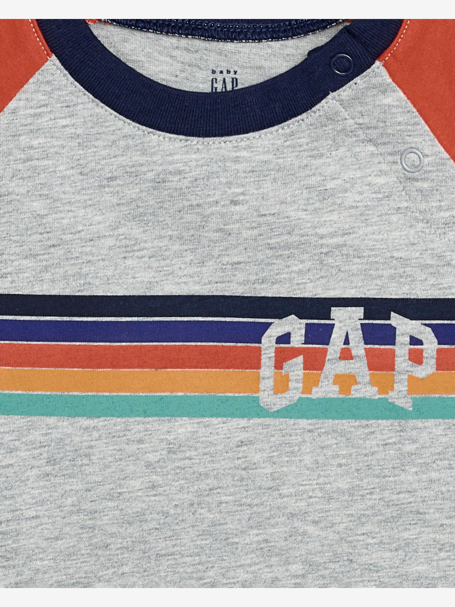 GAP Logo Arch Raglan Тениска детски Cherven Siv - Pepit.bg