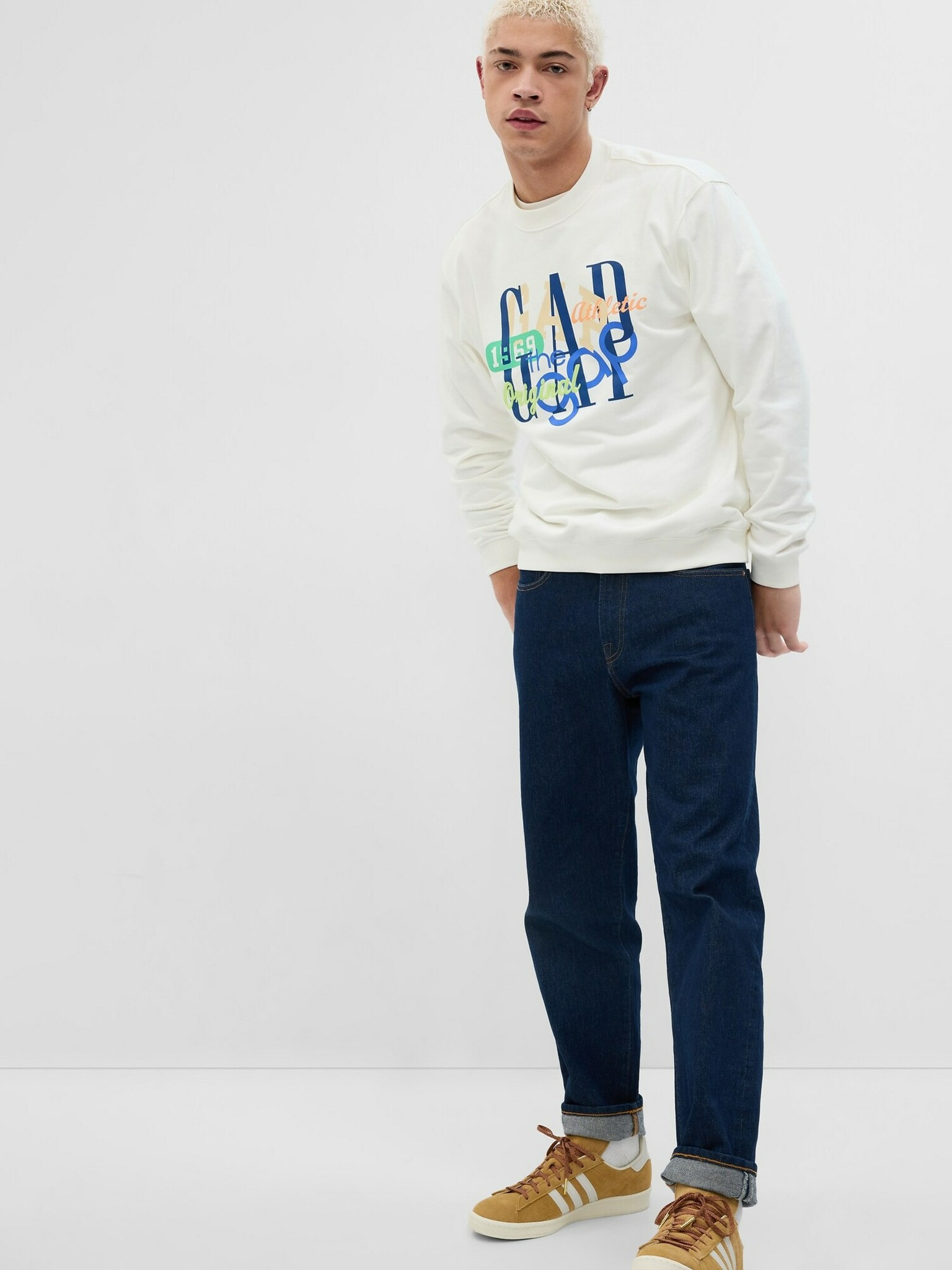 GAP Sweatshirt Byal - Pepit.bg