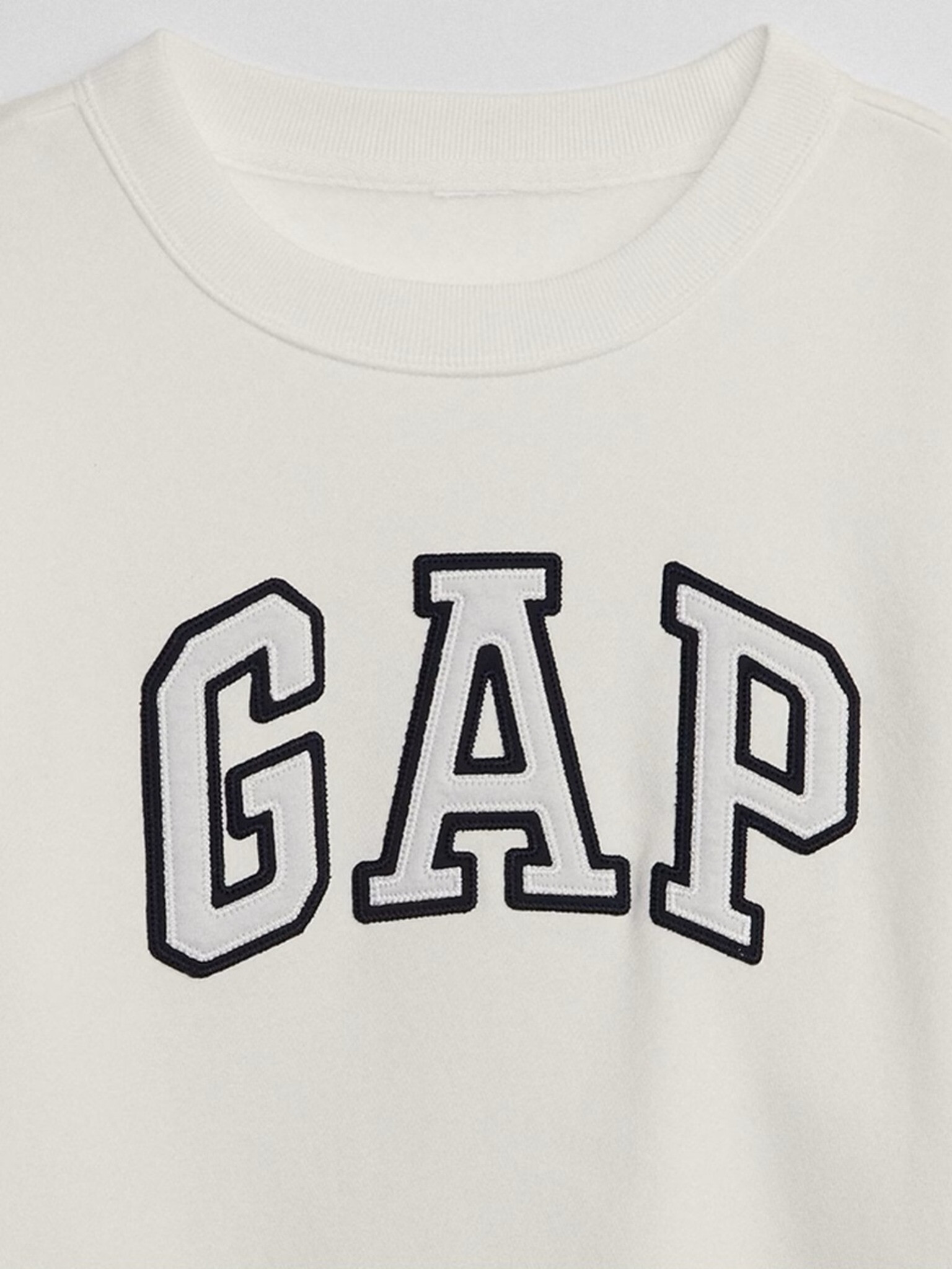 GAP Sweatshirt Byal - Pepit.bg