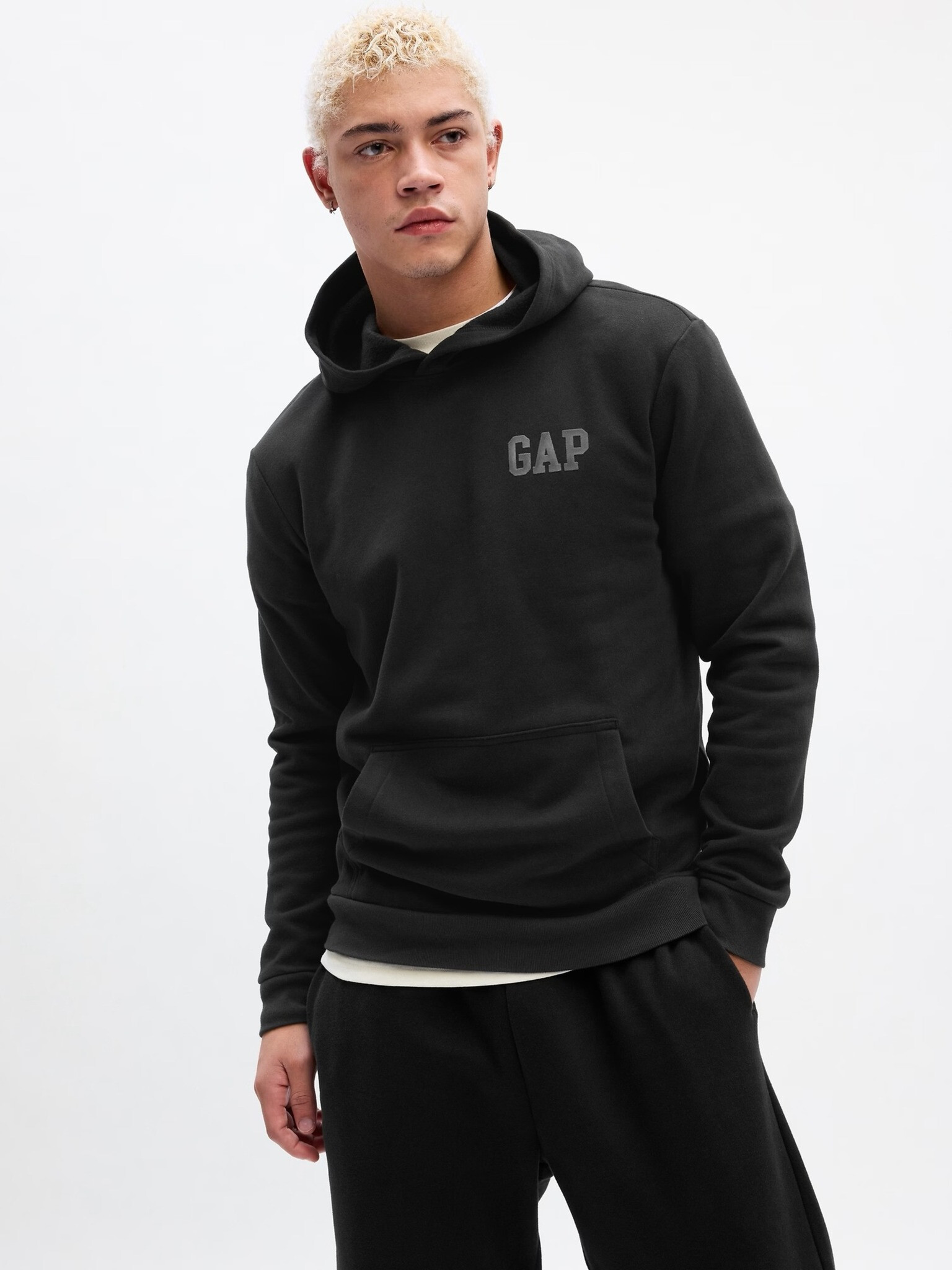 GAP Sweatshirt Cheren - Pepit.bg