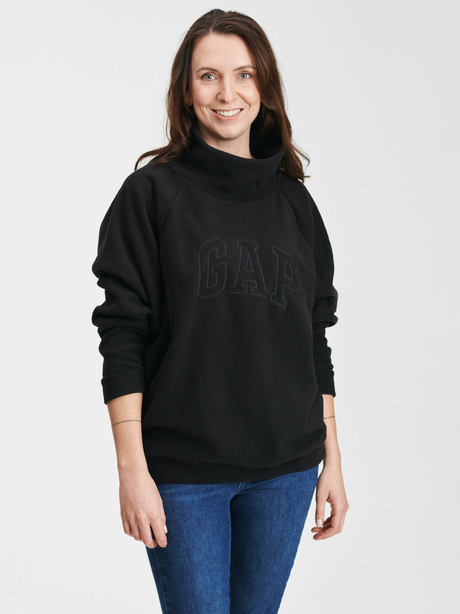 GAP Sweatshirt Cheren - Pepit.bg