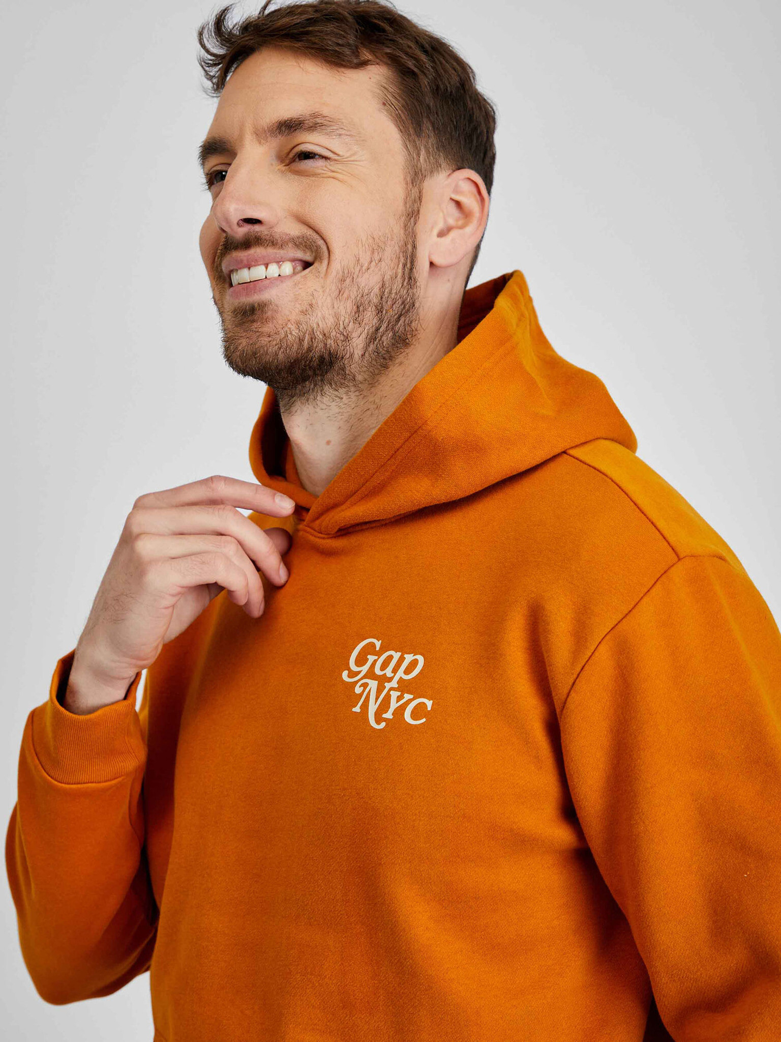 GAP Sweatshirt Oranzhev - Pepit.bg