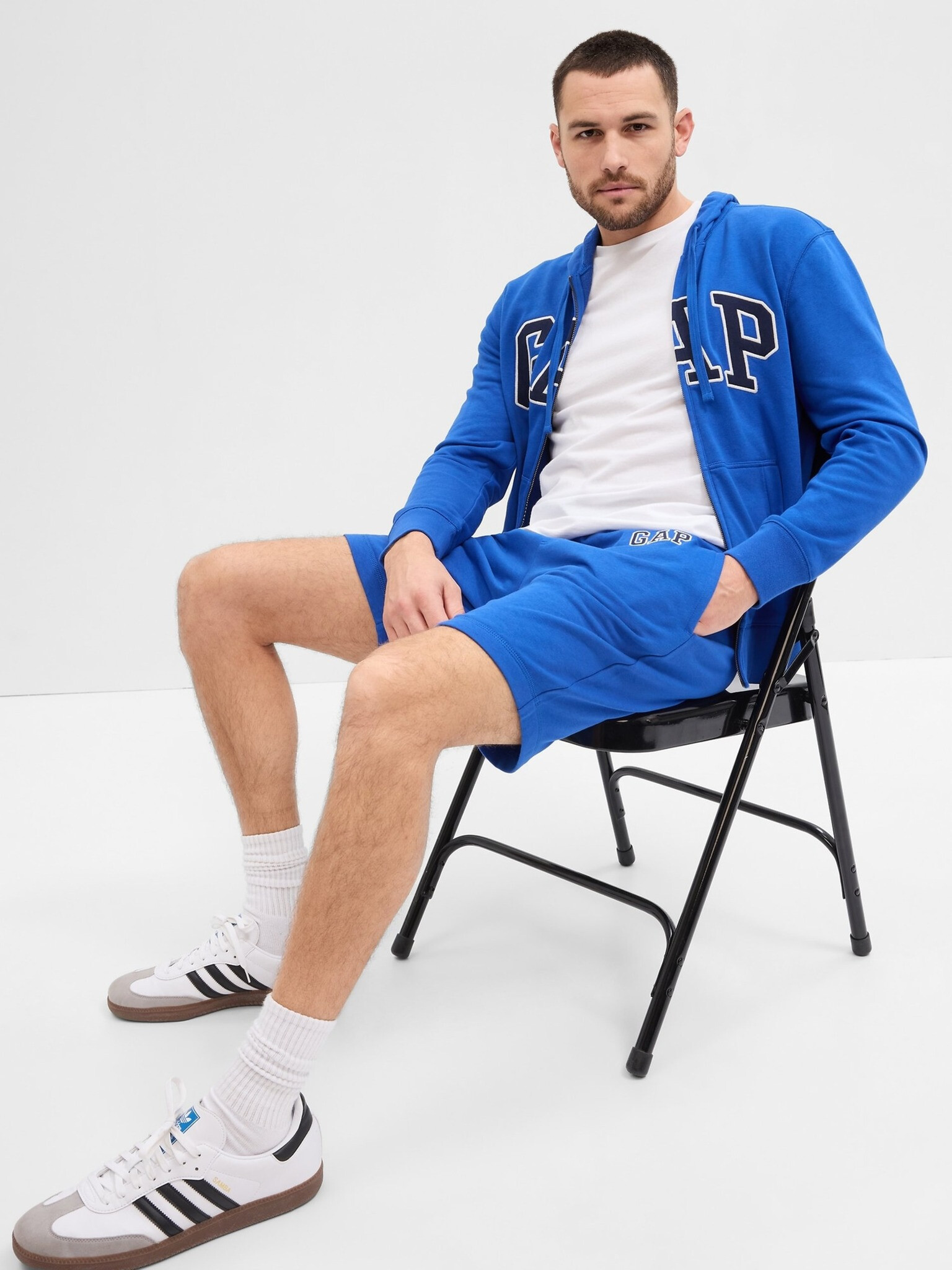 GAP Sweatshirt Sin - Pepit.bg