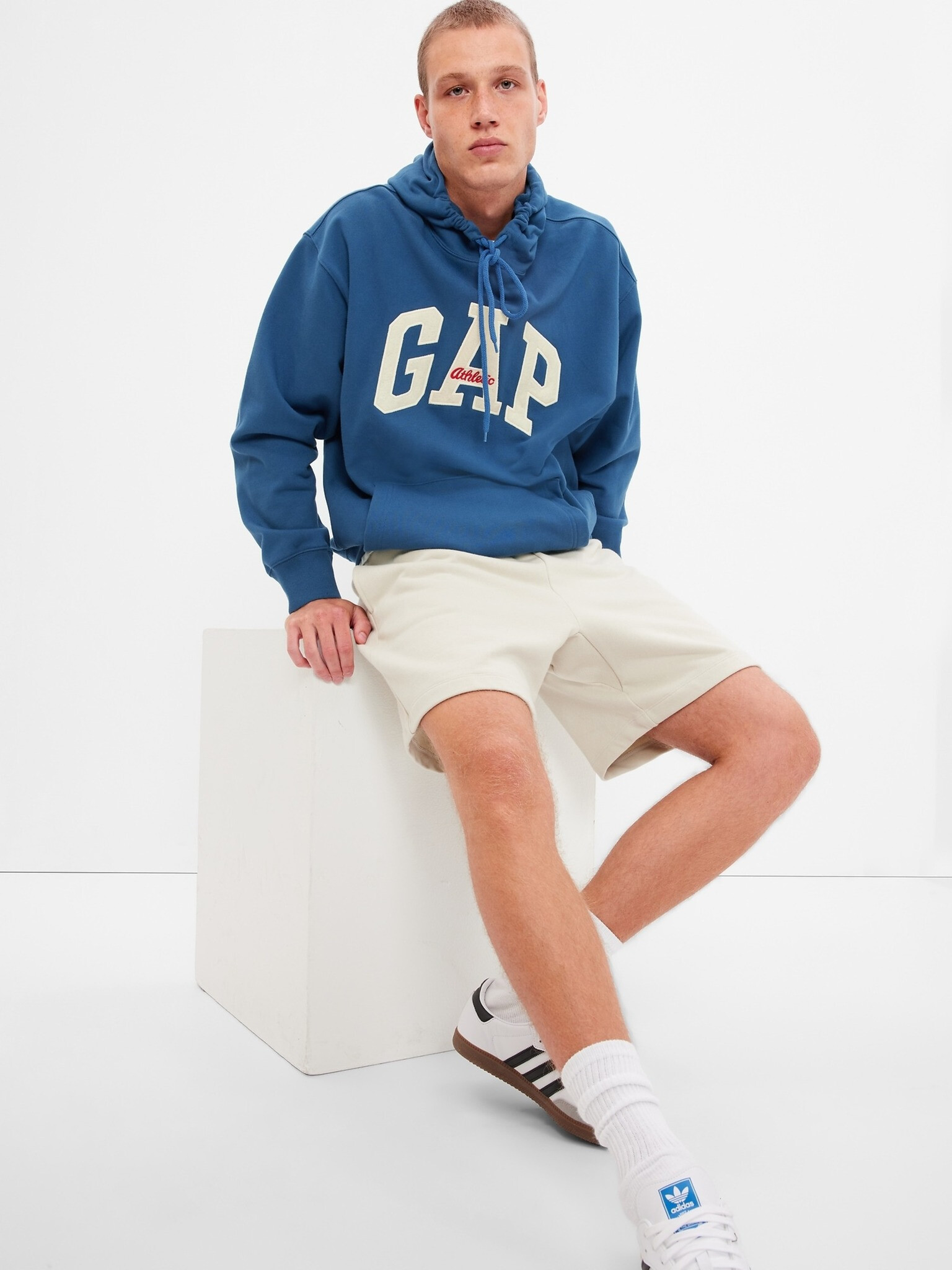 GAP Sweatshirt Sin - Pepit.bg