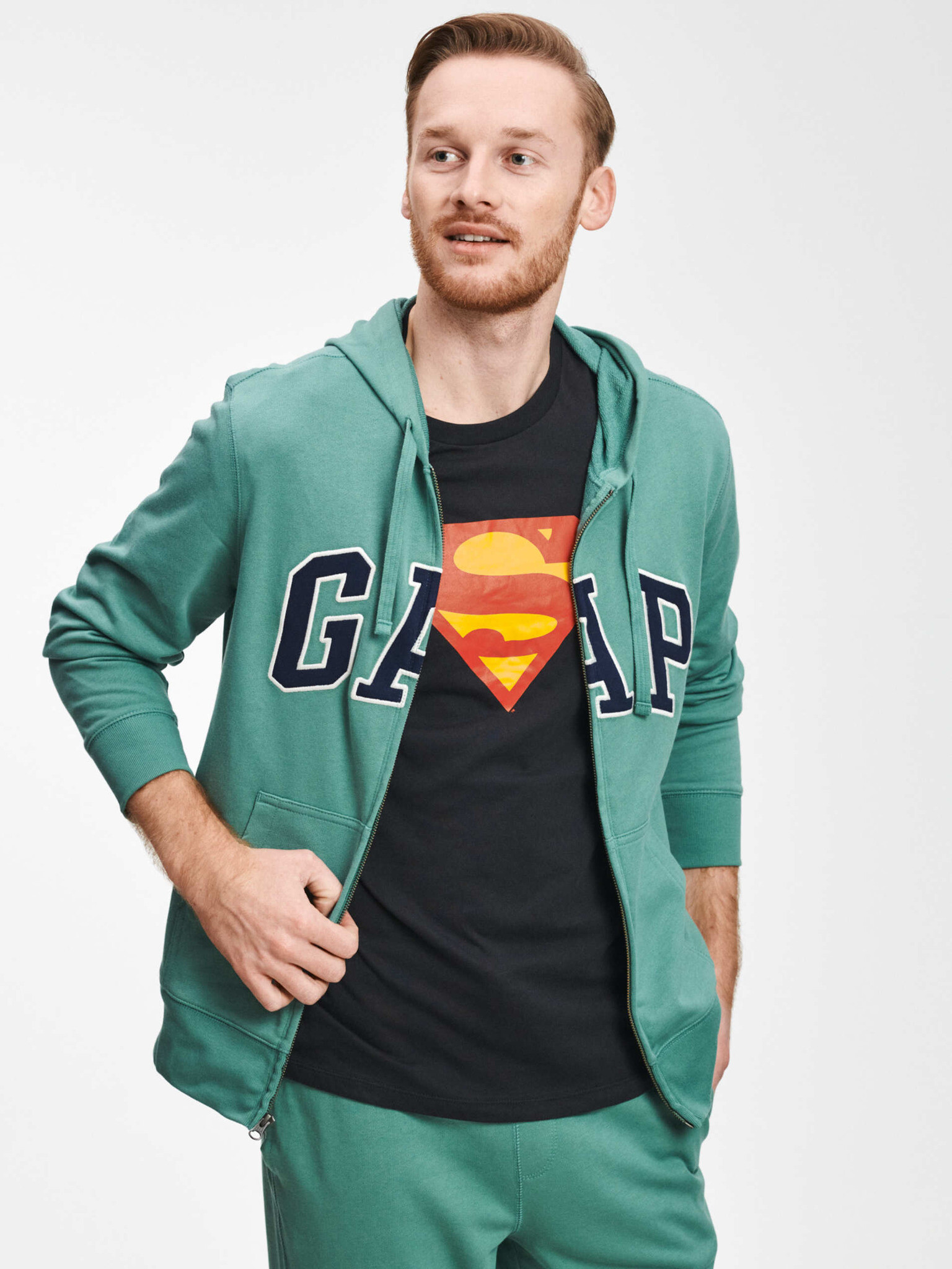 GAP Sweatshirt Zelen - Pepit.bg