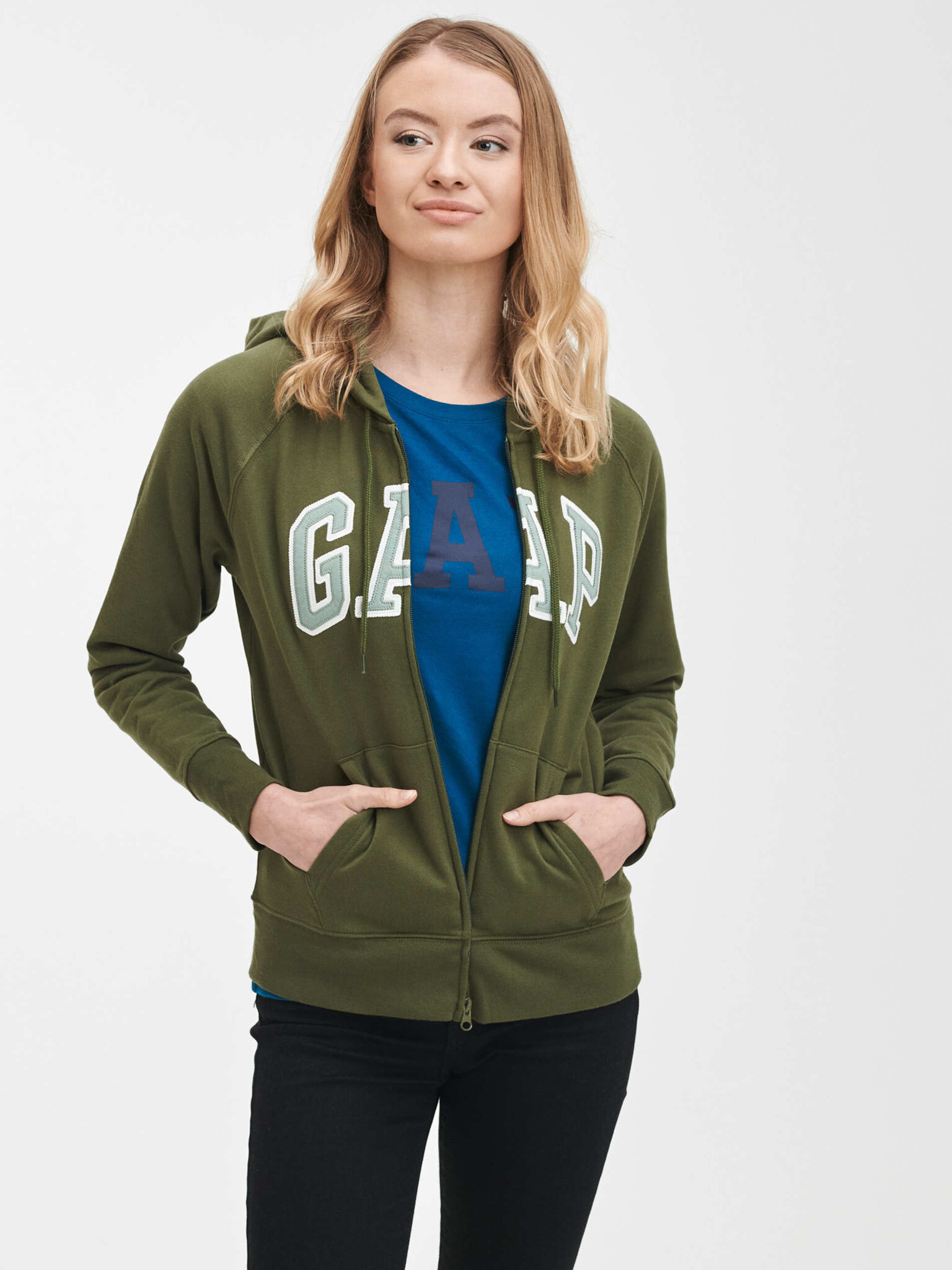 GAP Sweatshirt Zelen - Pepit.bg