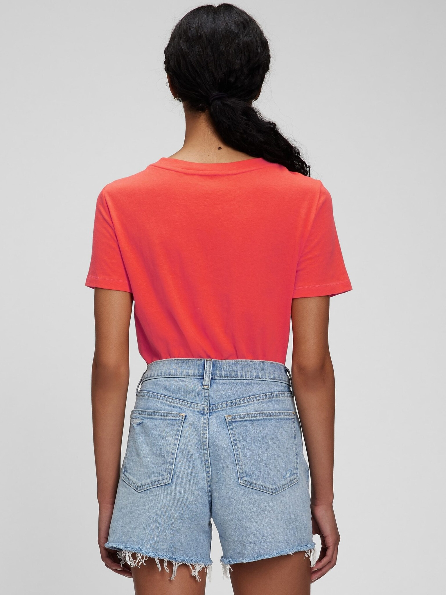 GAP T-shirt Oranzhev - Pepit.bg
