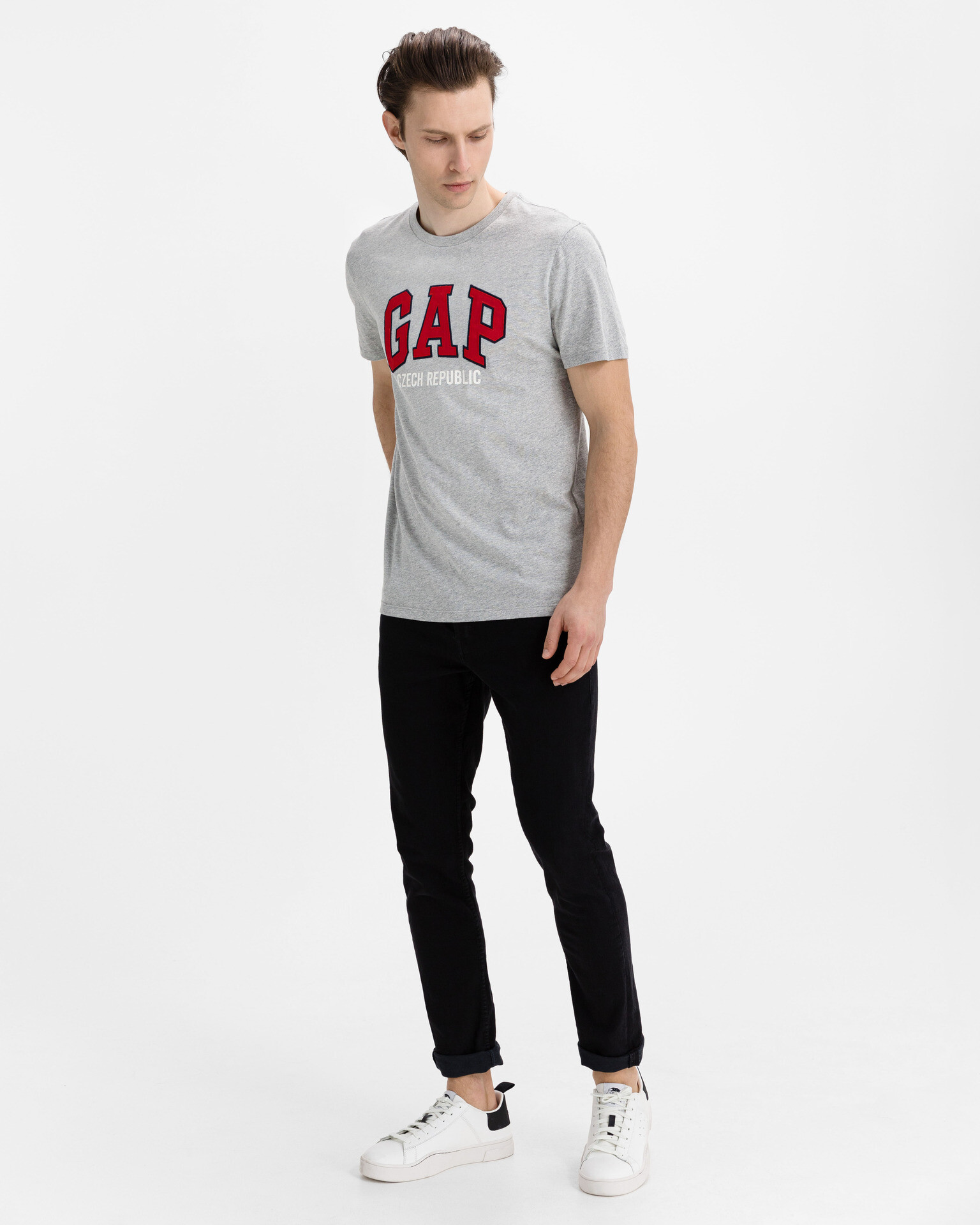 GAP T-shirt Siv - Pepit.bg