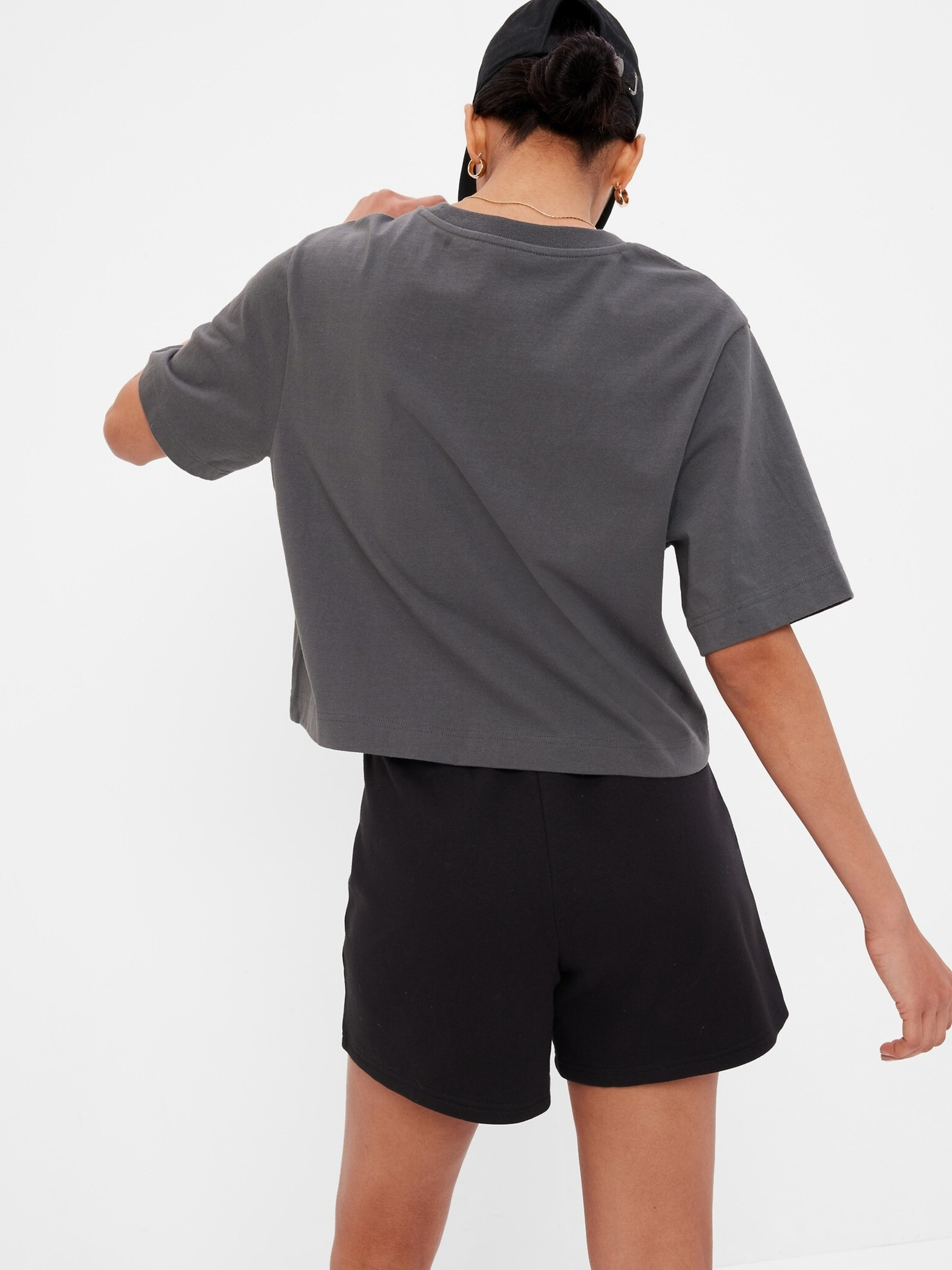 GAP T-shirt Siv - Pepit.bg