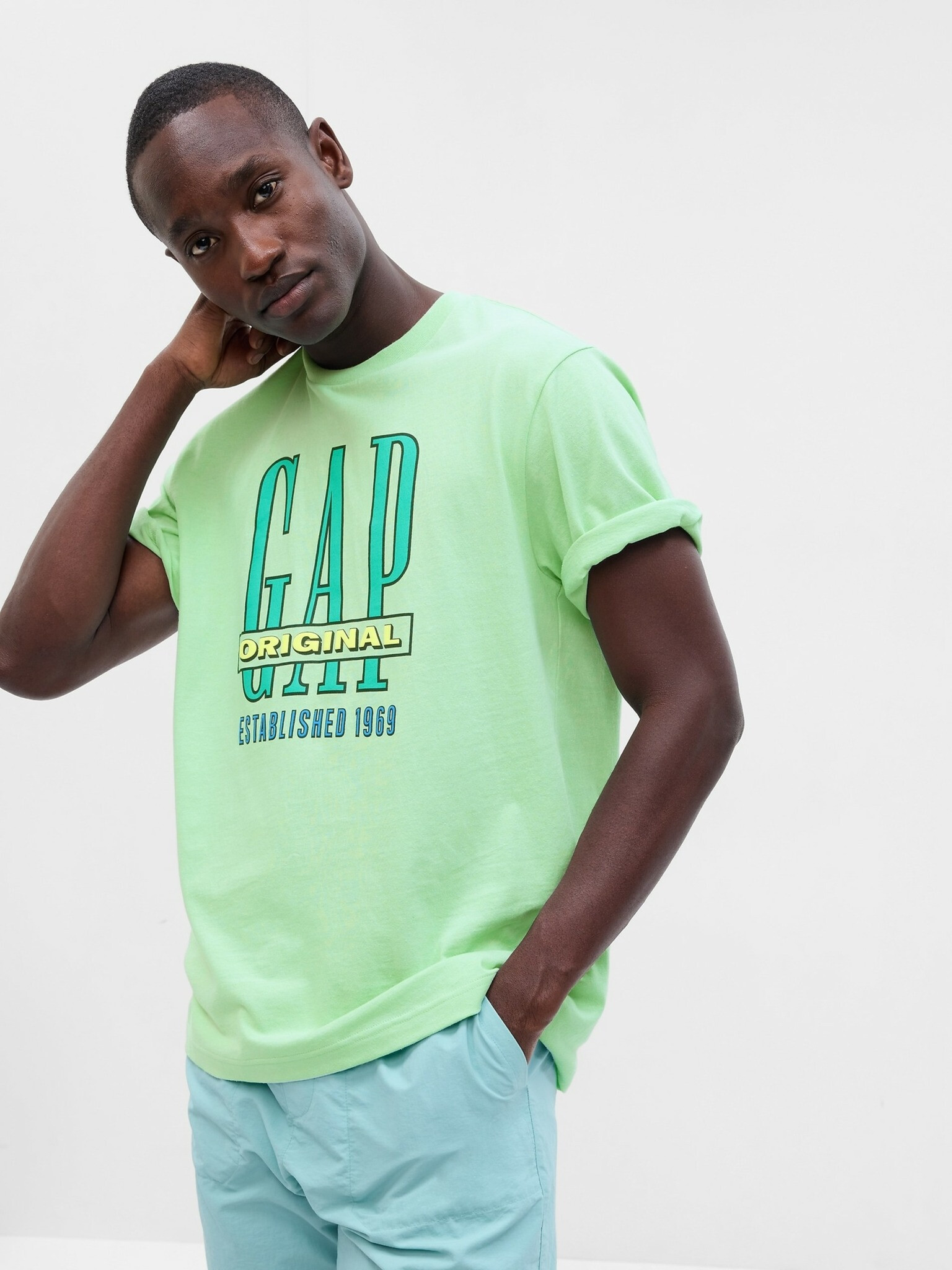 GAP T-shirt Zelen - Pepit.bg