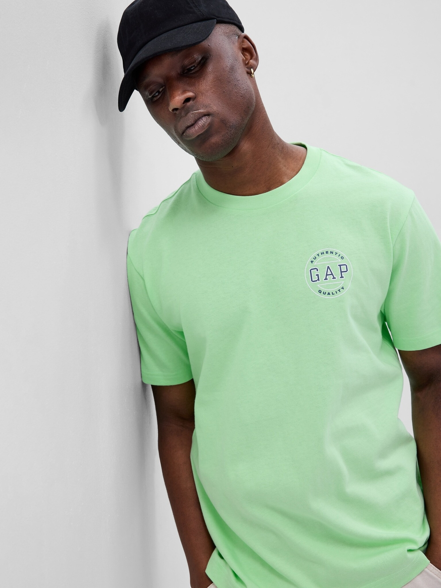 GAP T-shirt Zelen - Pepit.bg