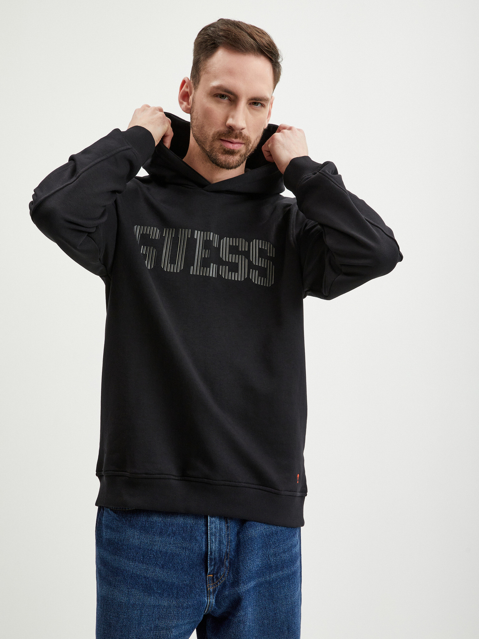 Guess Beau Sweatshirt Cheren - Pepit.bg