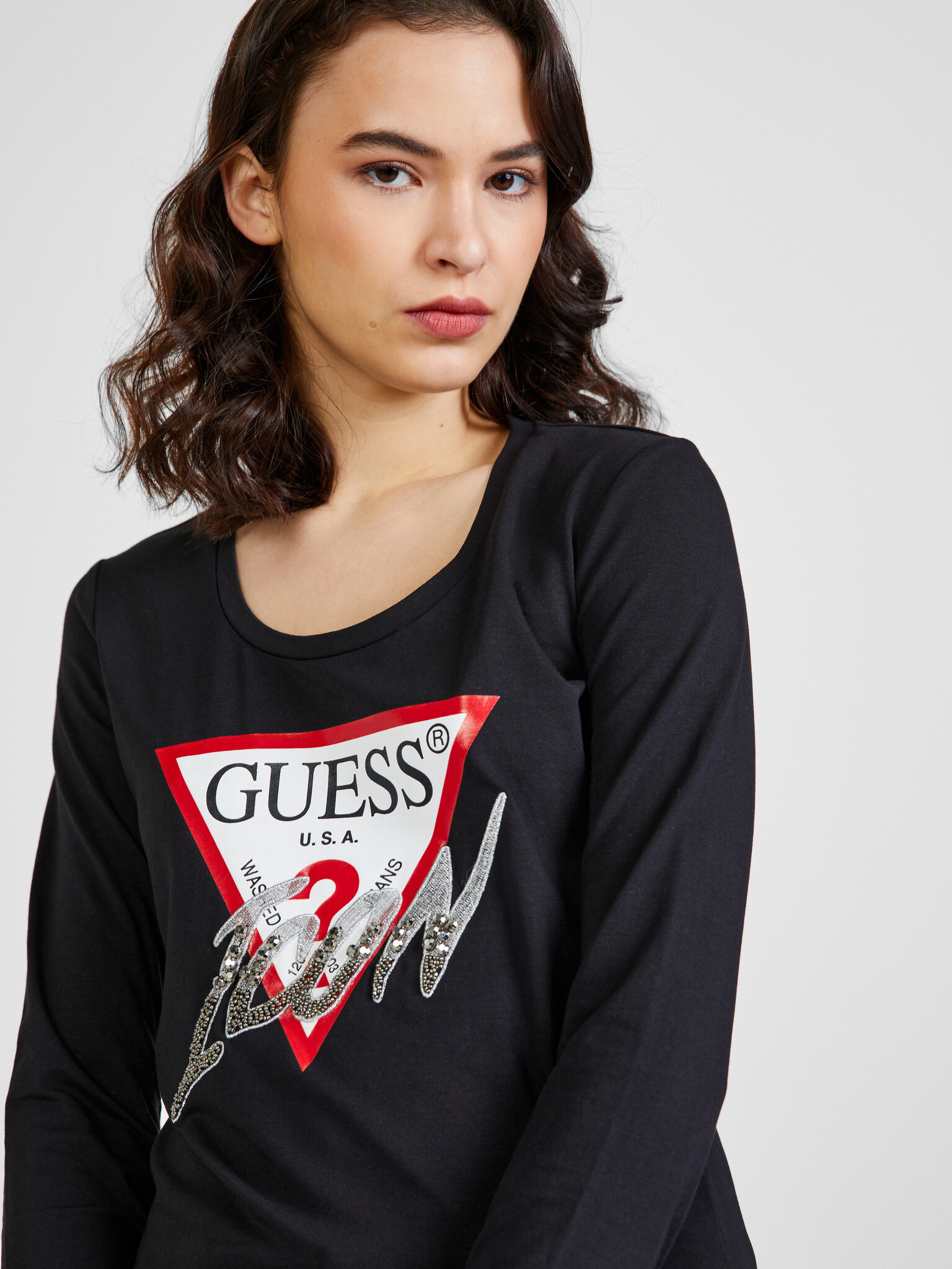 Guess Icon T-shirt Cheren - Pepit.bg